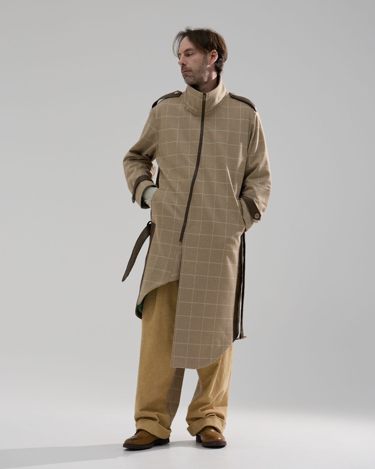 와이쏘씨리얼즈(WHYSOCEREALZ) jjuns Runway Coat (beige-checkered)