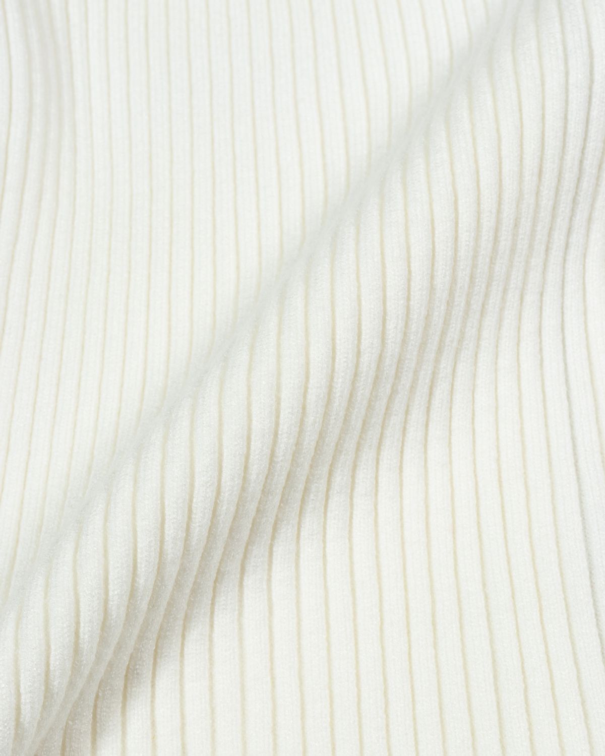 모아(MOAA) Ribbed Mock Neck Zip-Up (IVORY)