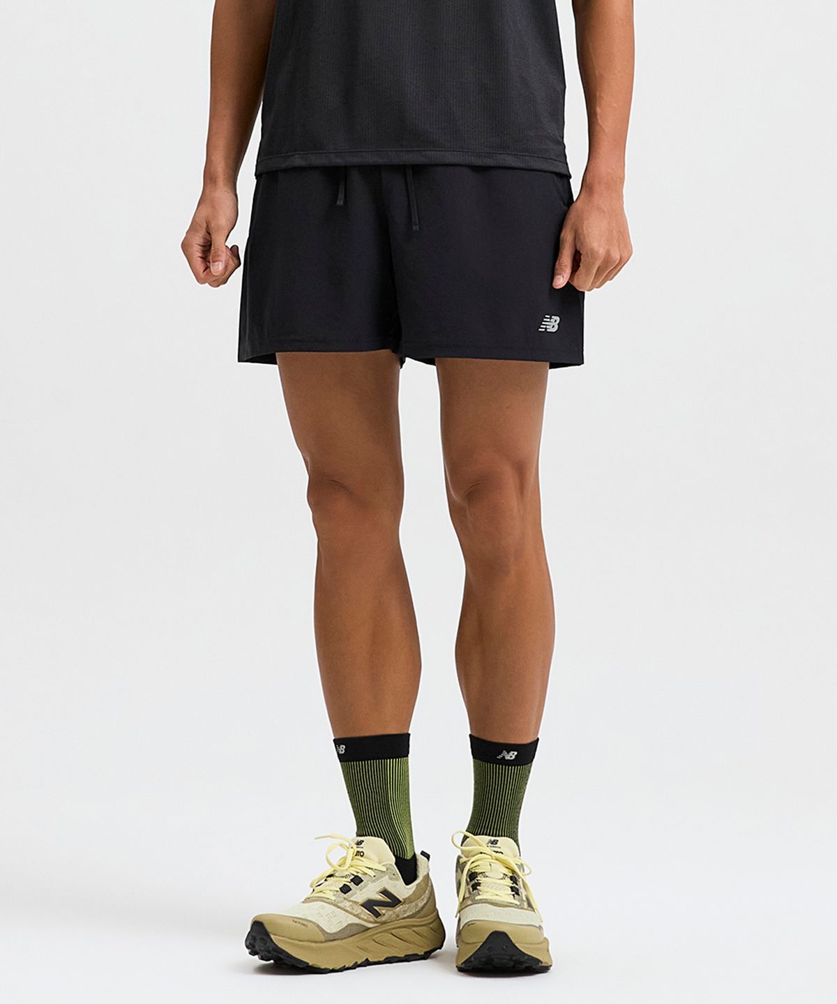 뉴발란스(NEW BALANCE) NBNVG36111 / MEN 스포츠에센셜 쇼츠 5인치 (BLACK)
