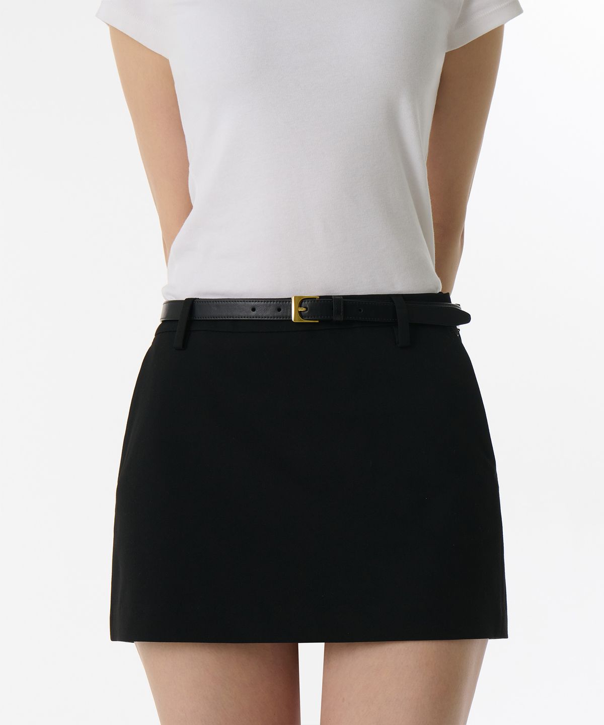 무신사 스탠다드 우먼(MUSINSA STANDARD WOMAN) 우먼즈 아치 신세틱 레더 슬림 벨트_20mm