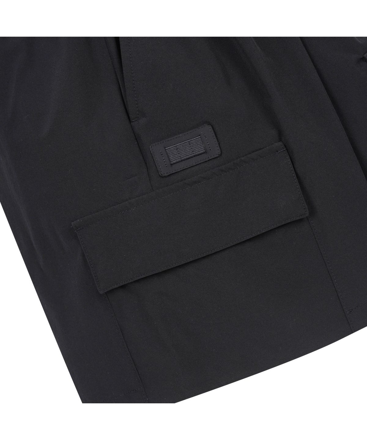 골든베어(GOLDEN BEAR) (WOMEN) Stretch Woven Pocket Shorts_G5PAM25111BKX