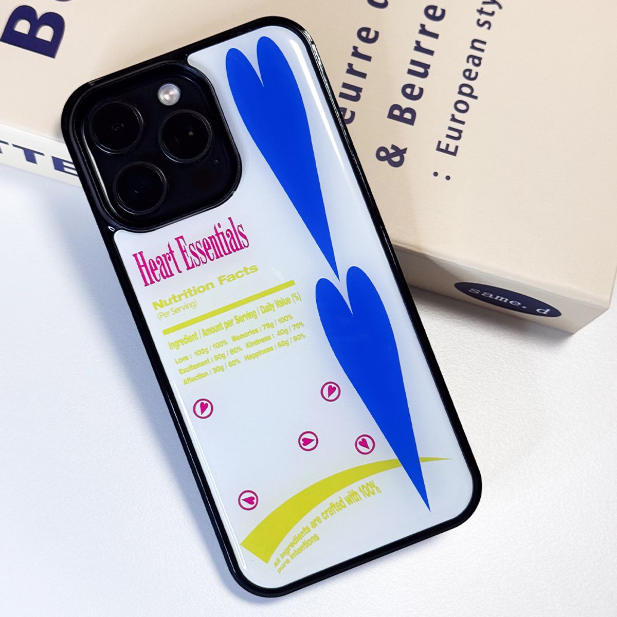 메모리즈바운더리(MEMORIESBOUNDARY) Sweet Heart Treats Phone Case (White)