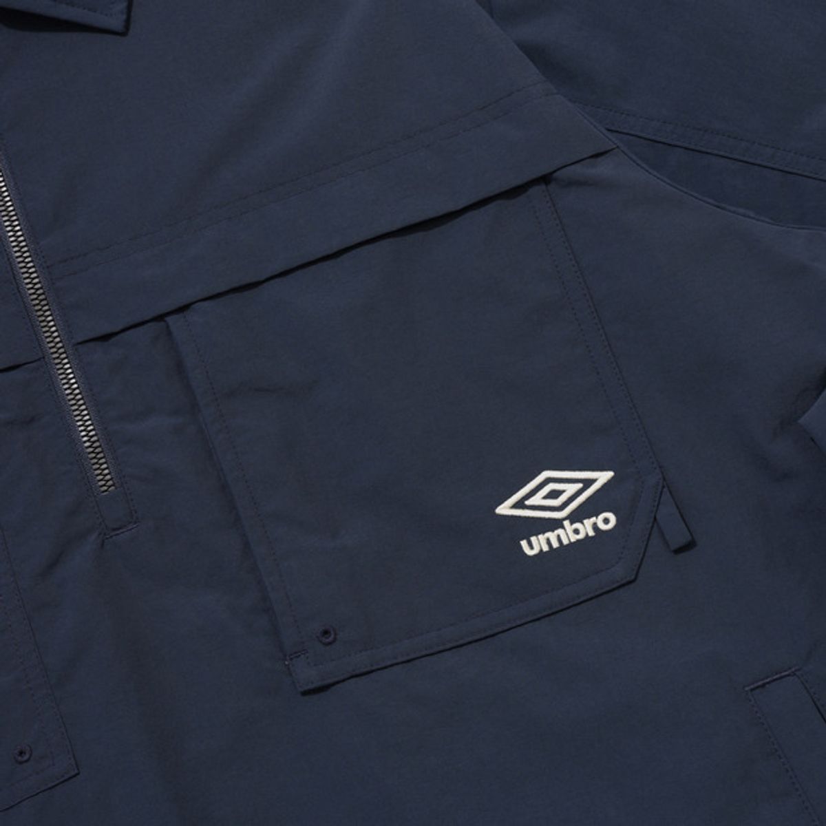 엄브로(UMBRO) 웨이파인더 코듀라 포켓 카라 아노락 네이비(UQ121CWT11)