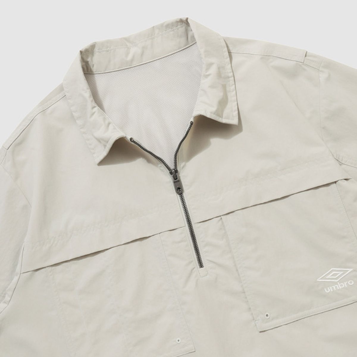 엄브로(UMBRO) 웨이파인더 코듀라 포켓 카라 아노락 베이지(UQ121CWT11)