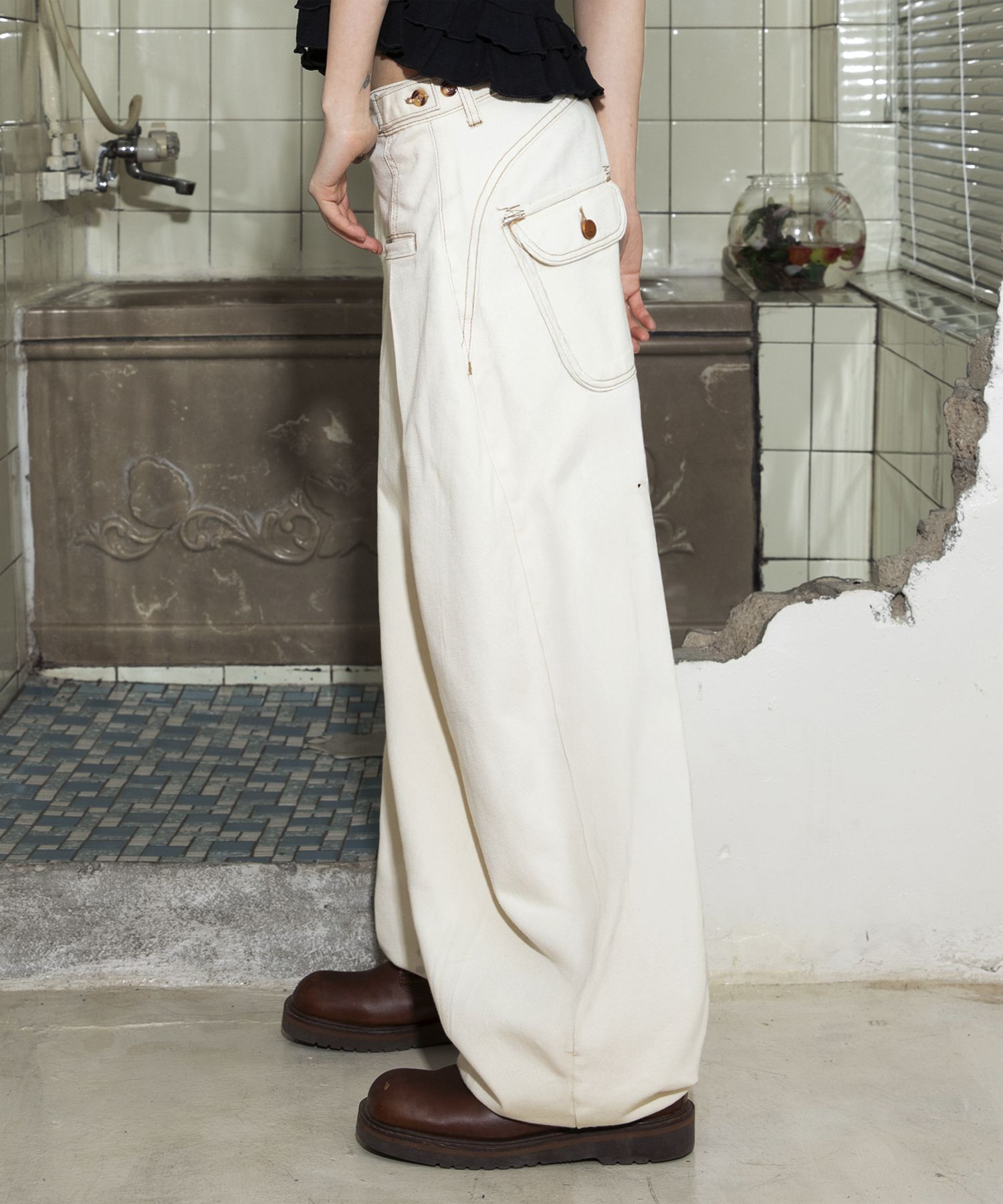 MUSINSA | RuNaKiHu WXP022 Ethnic Curve Pintuck Cotton Balloon