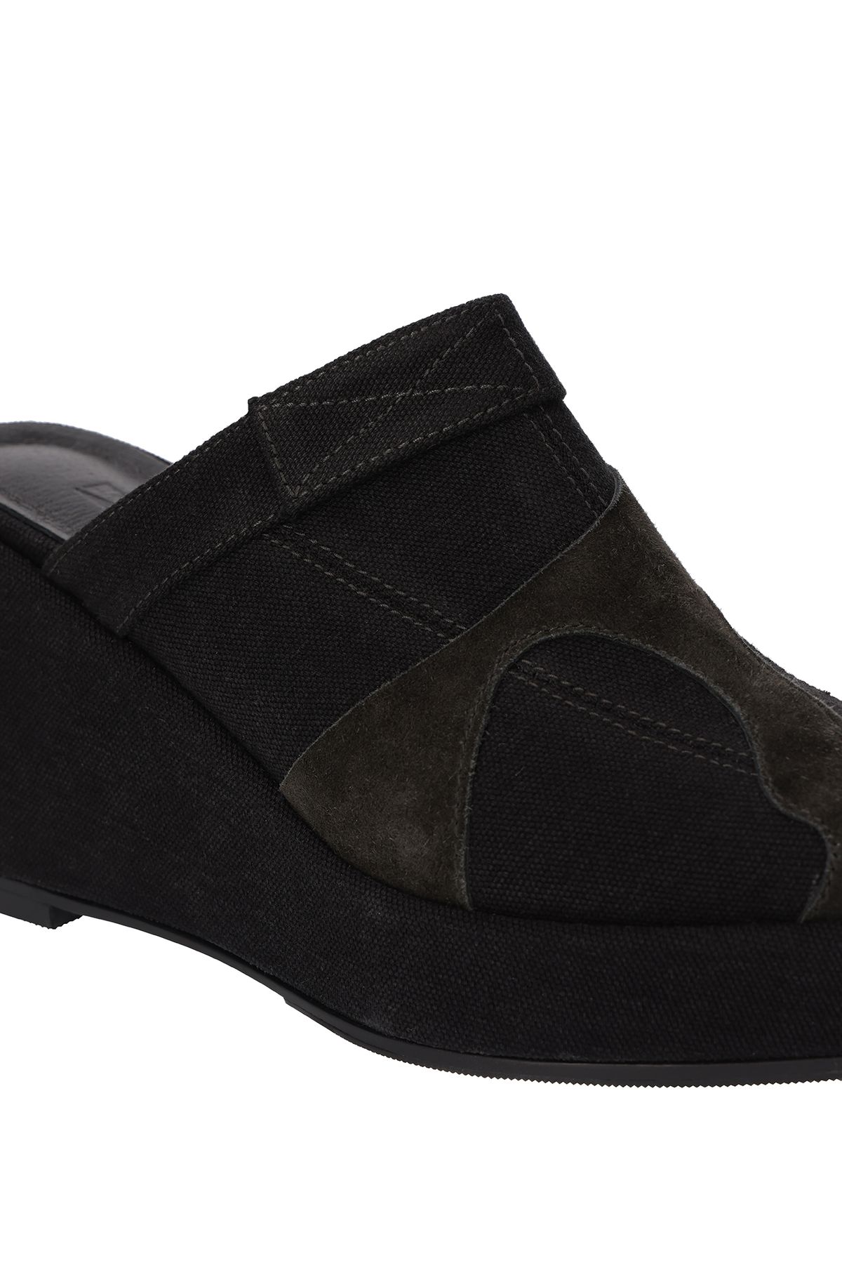 포트리스(4TRESS) PLATFORM WEDGE MULES 01 BLACK