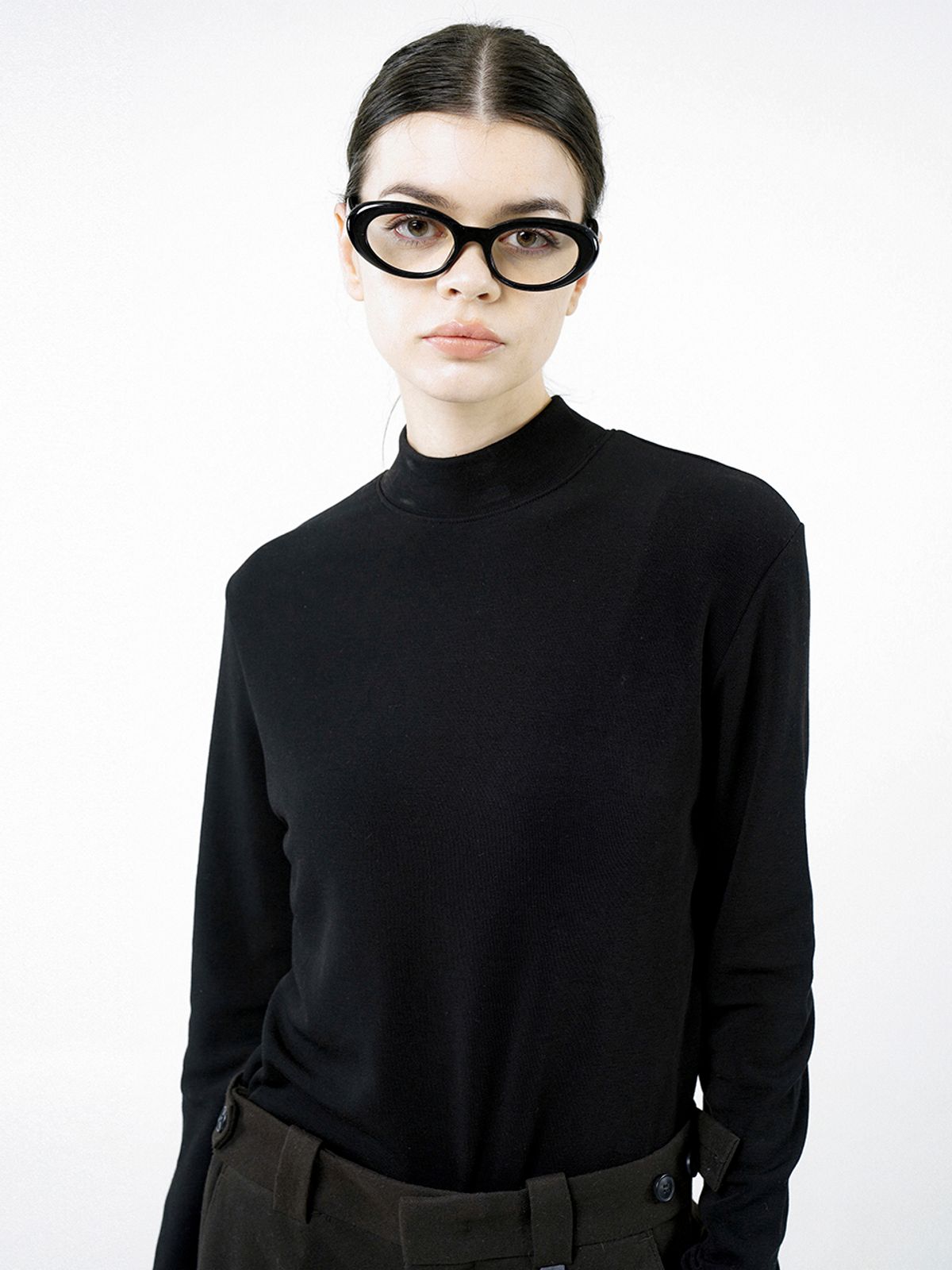 챈세스노이(CHANCE'S NOI) Fleece Half Turtleneck - Black /W244TP02BK