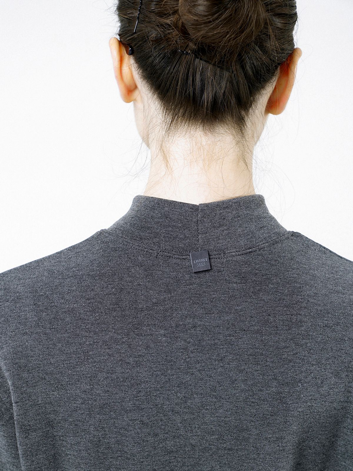 챈세스노이(CHANCE'S NOI) Fleece Half Turtleneck - Charcal /W244TP02CH