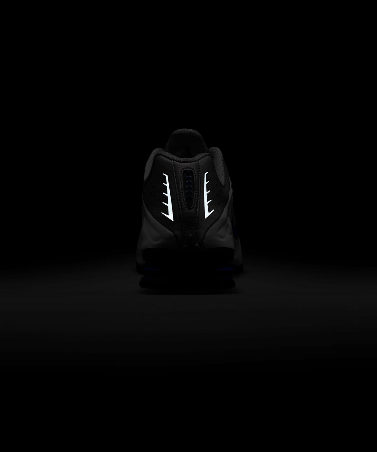 나이키(NIKE) 샥스 R4 M - 화이트:레이서 블루:아이언 그레이:메탈릭 실버 / HQ1988-100