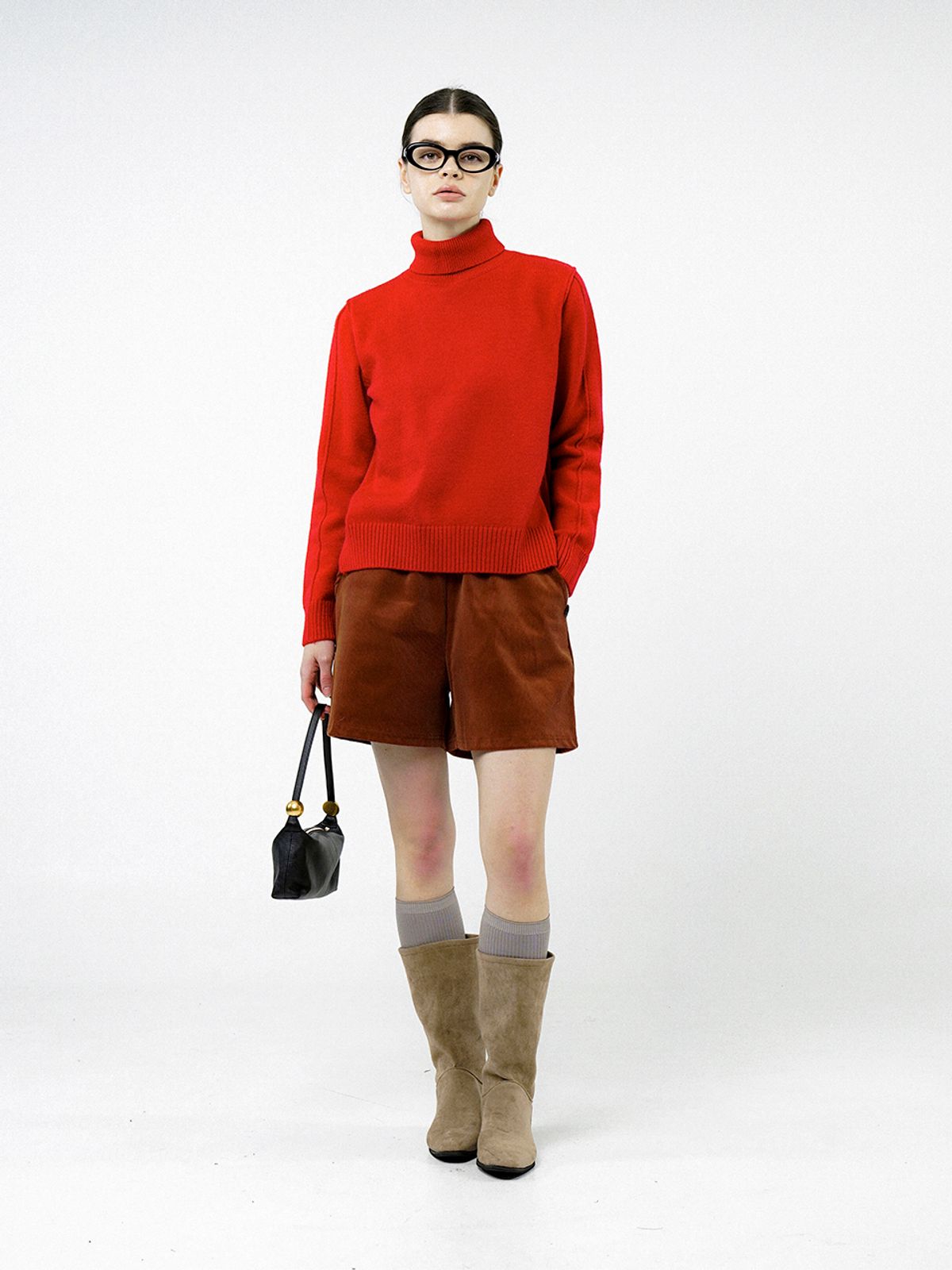 챈세스노이(CHANCE'S NOI) Soft Slit High Turtleneck - Red /W244TP06RD
