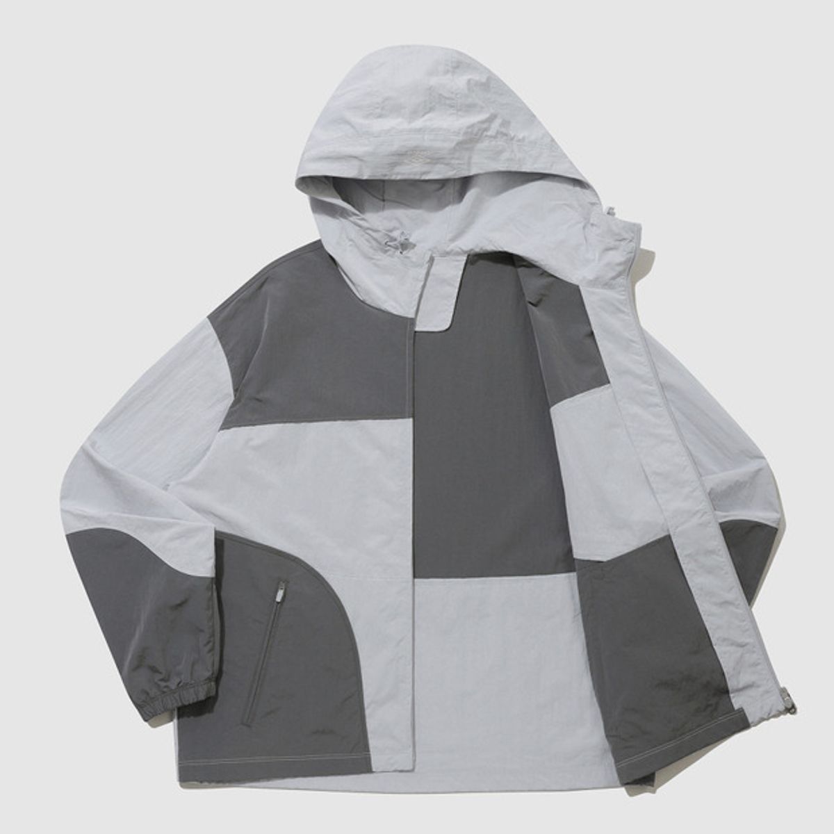 엄브로(UMBRO) 웨이파인더 배색 후드형 바람막이 자켓 그레이(UQ123CJK12)