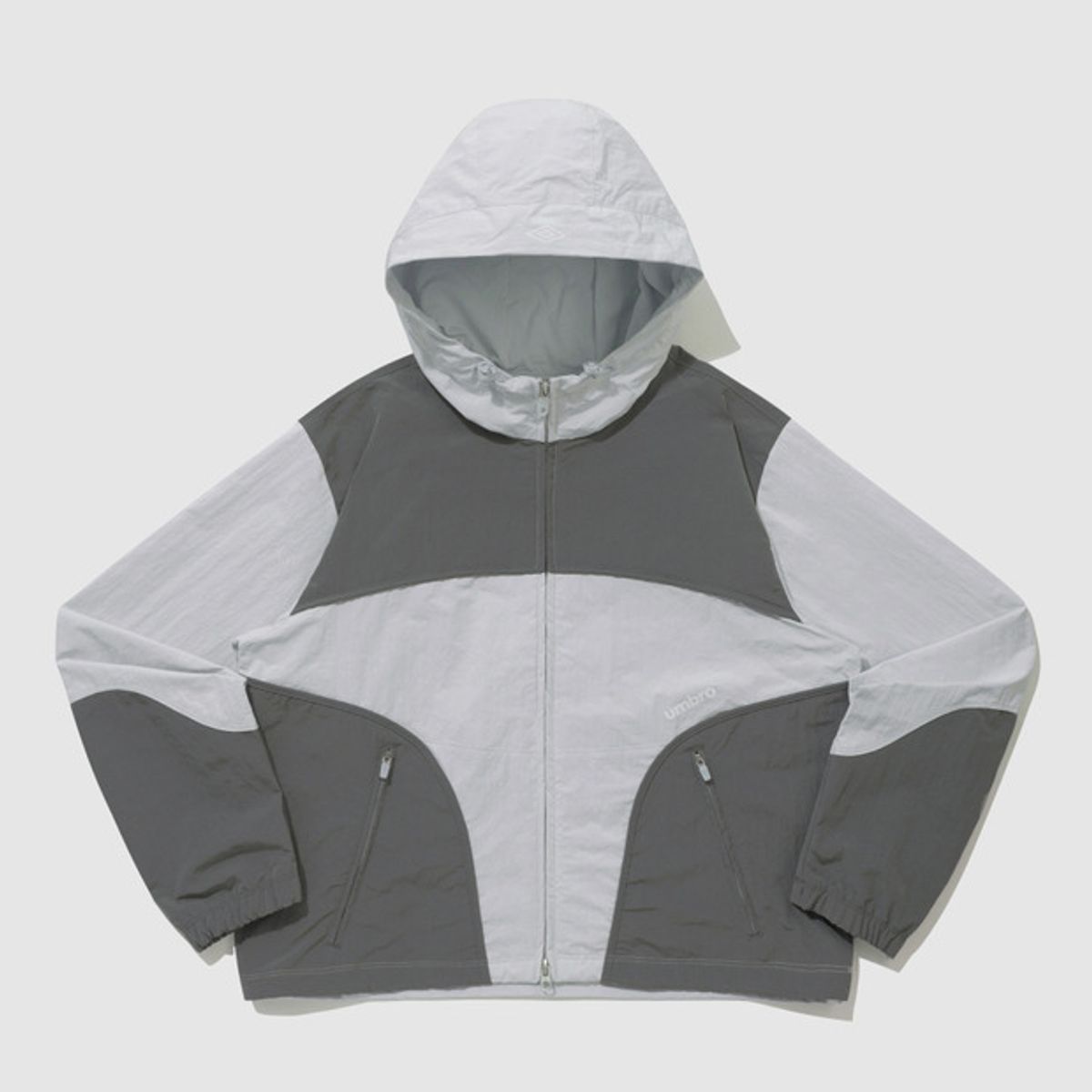 엄브로(UMBRO) 웨이파인더 배색 후드형 바람막이 자켓 그레이(UQ123CJK12)