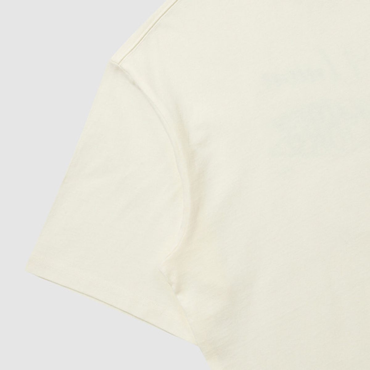 엄브로(UMBRO) 웨이파인더 가먼트다잉 레터링 반팔 티셔츠 아이보리(UQ121CRS11)