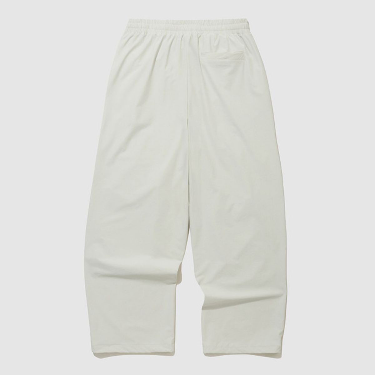 엄브로(UMBRO) 브로텍트 지퍼 카고 스트레이트 팬츠 베이지(UQ121SPT12)