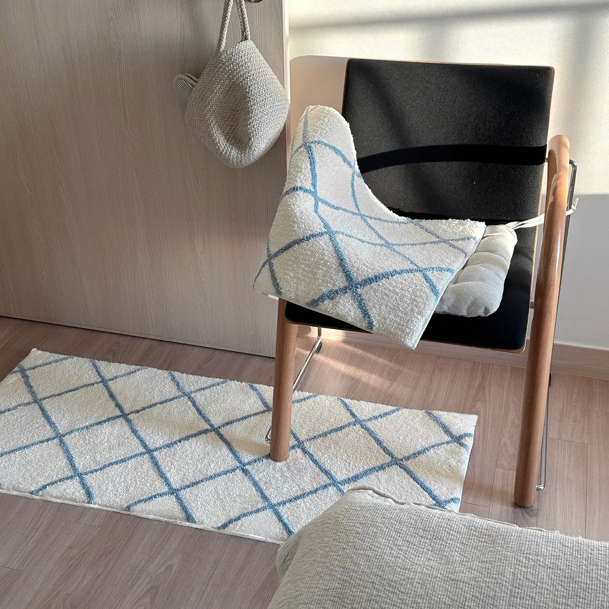 포레울(FOREWOOL) 코지 터프팅 발매트 2colors/ 2sizes