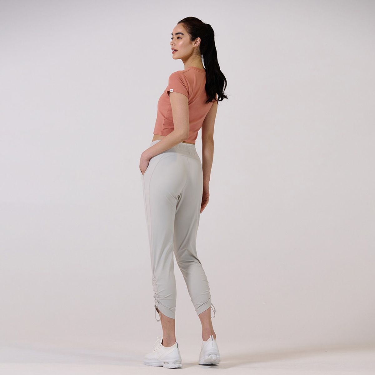 안다르(ANDAR) 에어스트 투웨이 크롭 팬츠