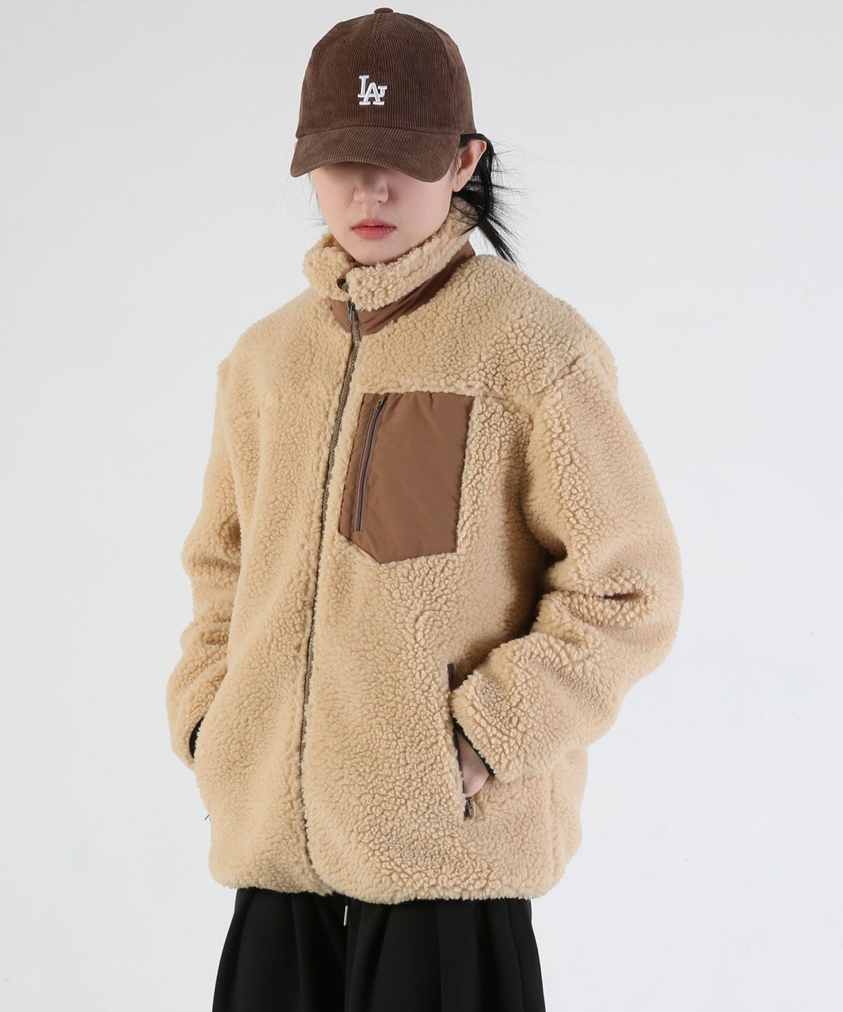음(UMM) 여자 덤블양털 하이넥 집업점퍼 2COLOR