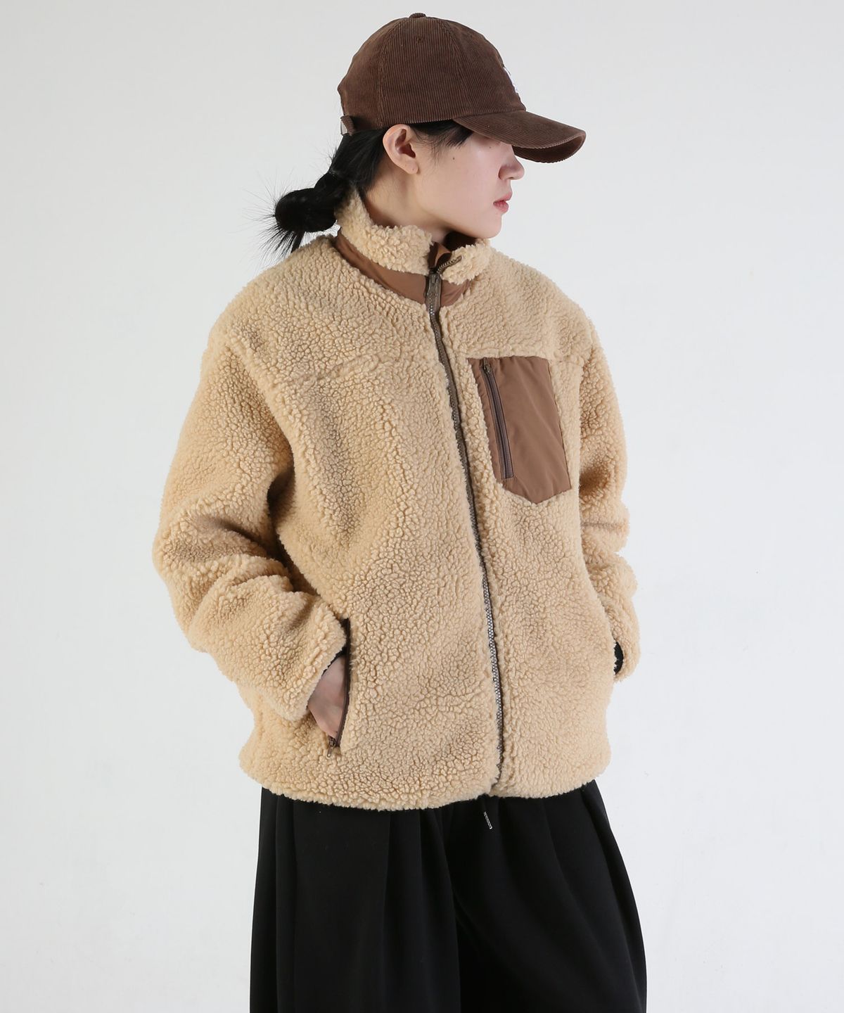 음(UMM) 여자 덤블양털 하이넥 집업점퍼 2COLOR