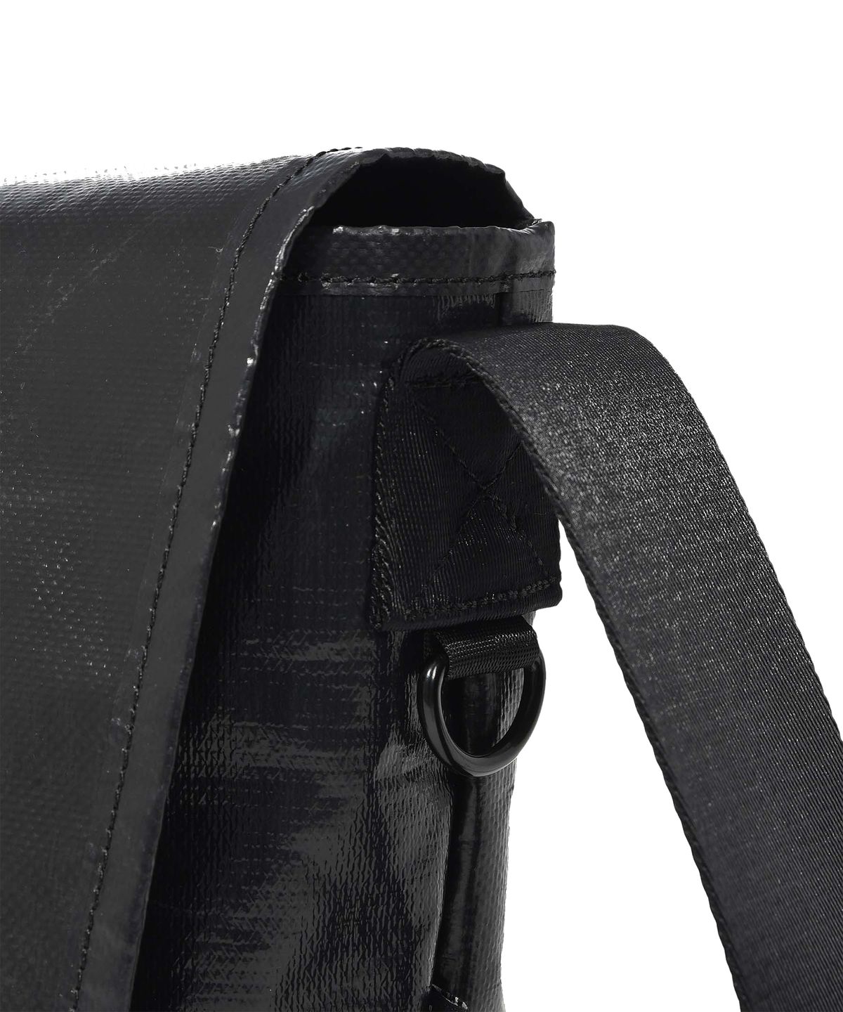 카네이테이(KANEITEI) MINIMAL MIL MESSENGER BAG M (BLACK) / UPCYCLED