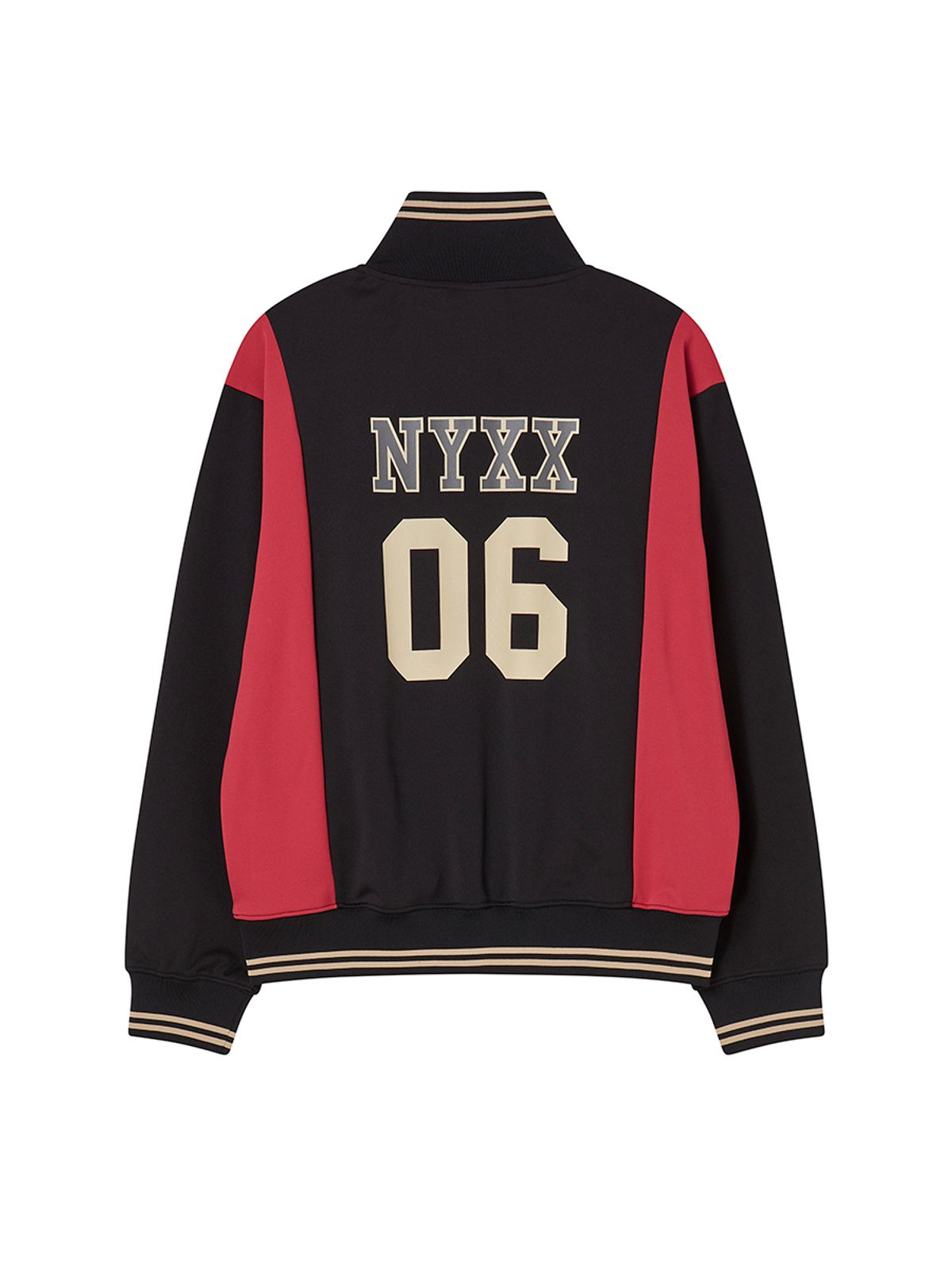 엔와이엑스엑스(NYXX) APLIQUE LOGO HALF ZIP-UP BLACK
