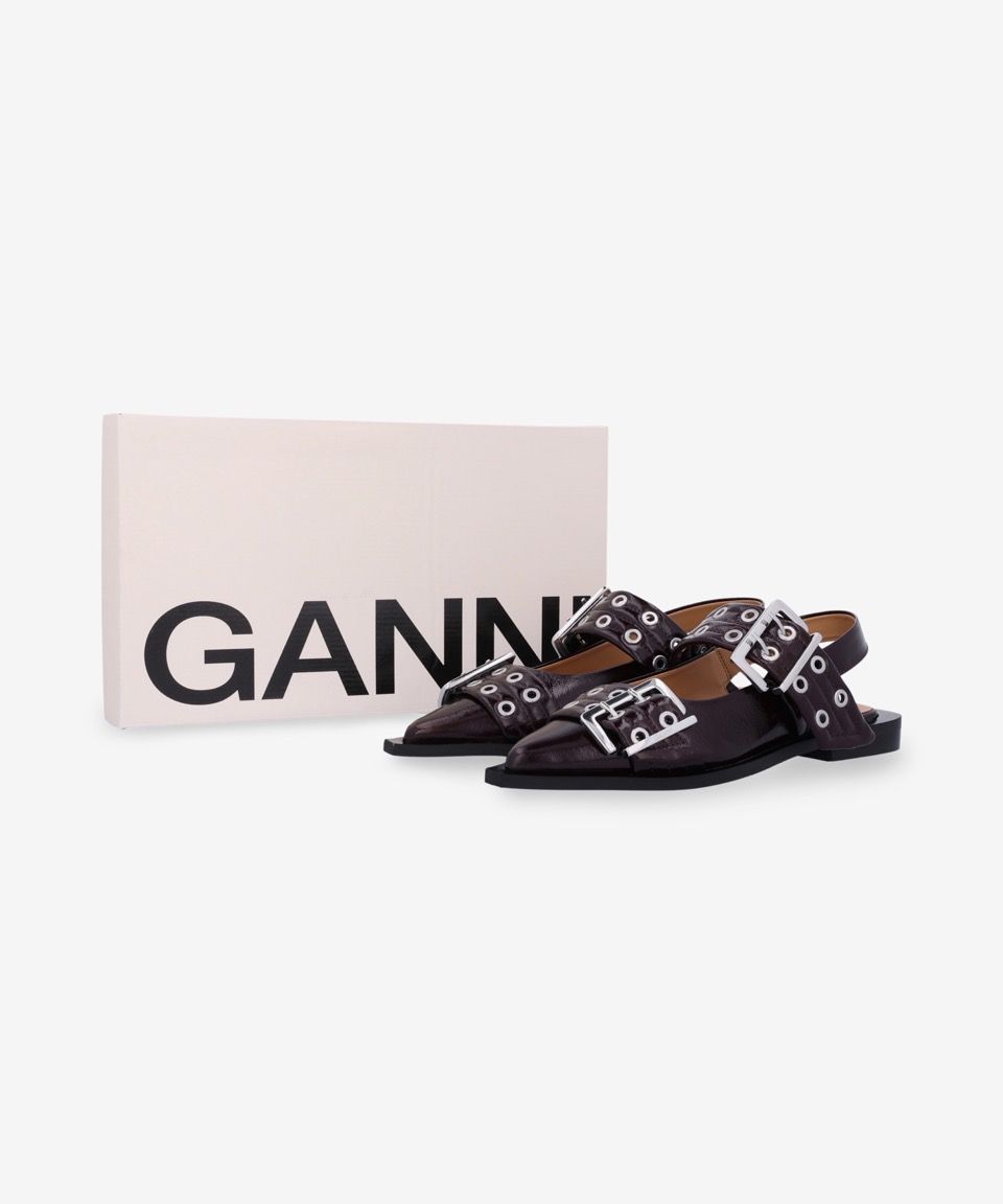 MUSINSA | GANNI Feminine Buckle Ballerina Naplack Flat Shoes