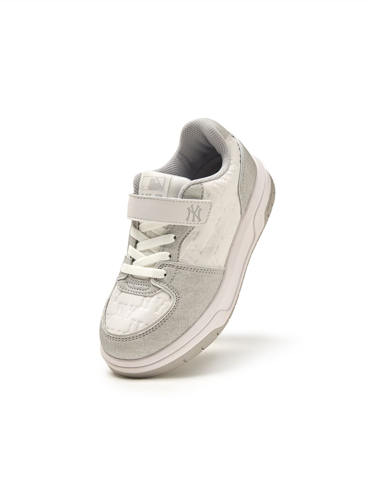 엠엘비 키즈(MLB KIDS) 청키 라이너 엠보 데님 모노그램 NY (L.Grey)