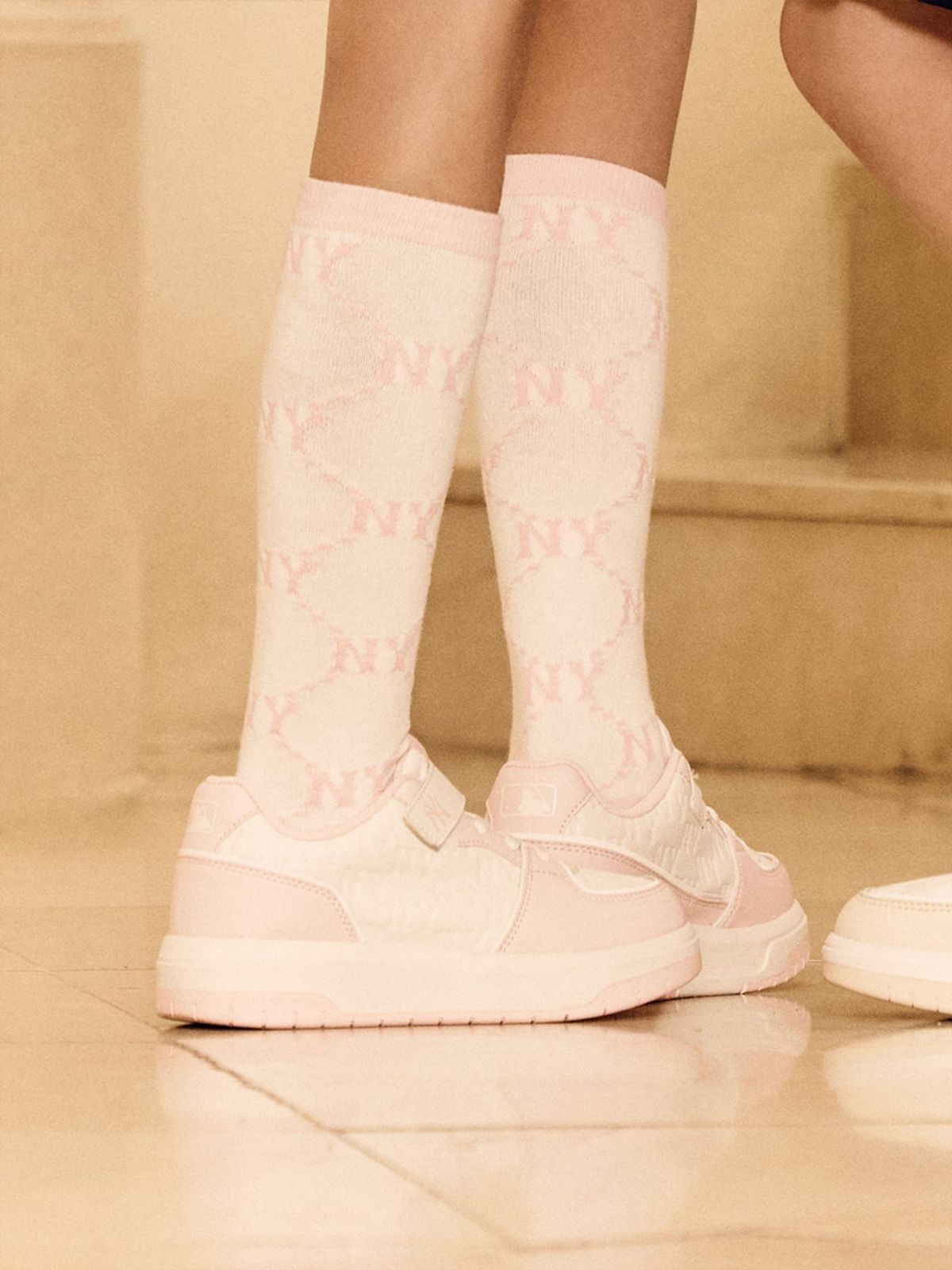 엠엘비 키즈(MLB KIDS) 청키 라이너 엠보 데님 모노그램 NY (L.Pink)