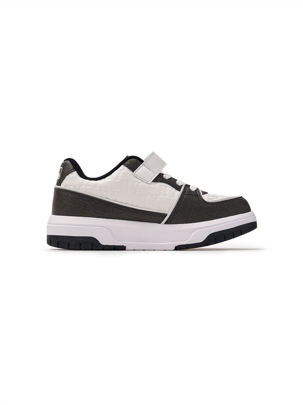 엠엘비 키즈(MLB KIDS) 청키 라이너 엠보 데님 모노그램 주니어 NY (Black)