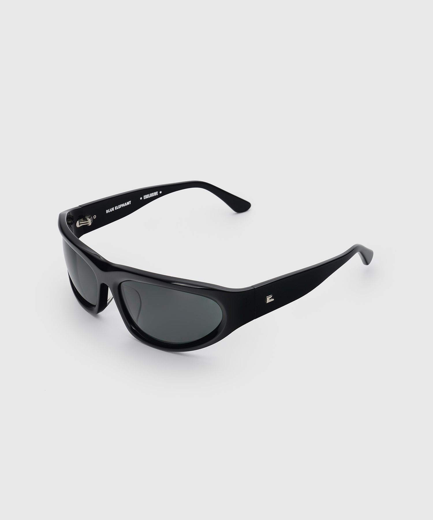 MUSINSA | BLUE ELEPHANT HUE black