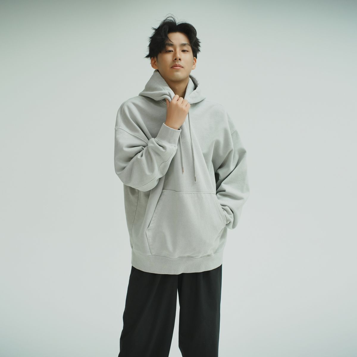 아키아(AKIA) 980g 오버사이즈 후드 - 피그먼트다잉 [ 문 그레이 ]