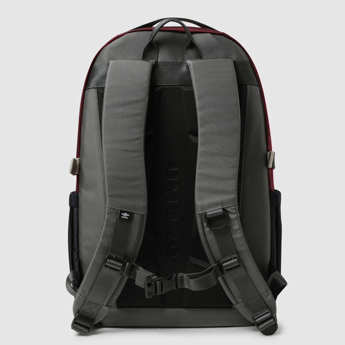 엄브로(UMBRO) 에너제틱 백팩 (29L)_ 구성품 노트북 파우치 차콜(UQ123CBP18)