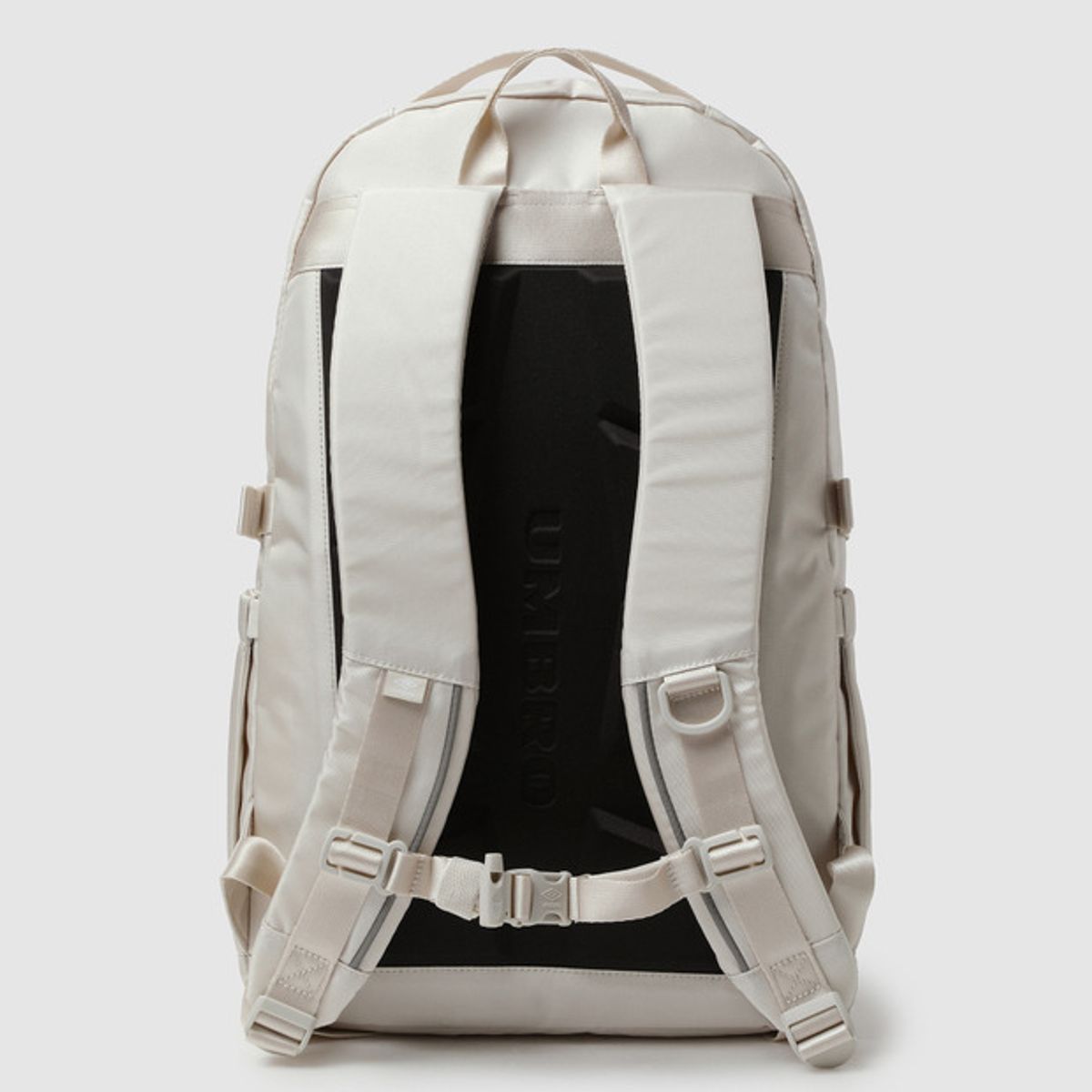 엄브로(UMBRO) 에너제틱 백팩 (29L)_ 구성품 노트북 파우치 베이지(UQ123CBP18)