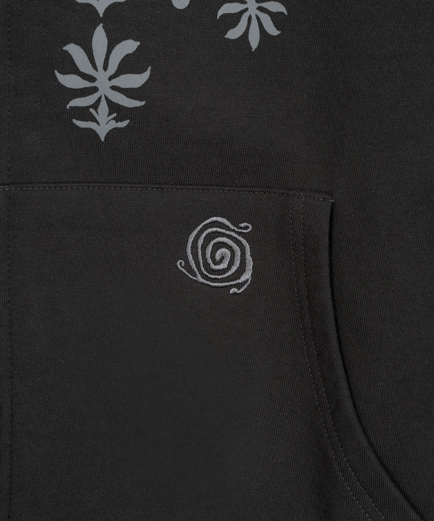 【THE COLDEST MOMENT】TCM ethnic hooded zip-up ★ 追跡付 MUSINSA | THE COLDEST MOMENT TCM ethnic hooded zip-up (charcoal)