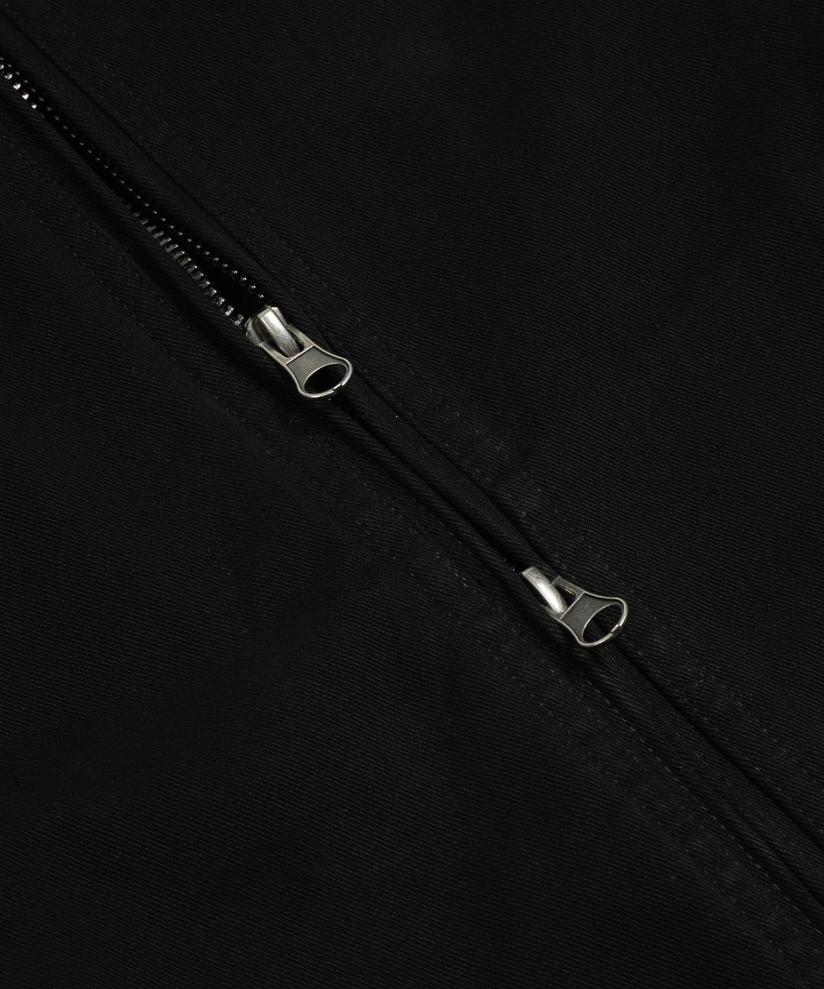 더콜디스트모먼트(THE COLDEST MOMENT) TCM washed mini logo jacket (black)