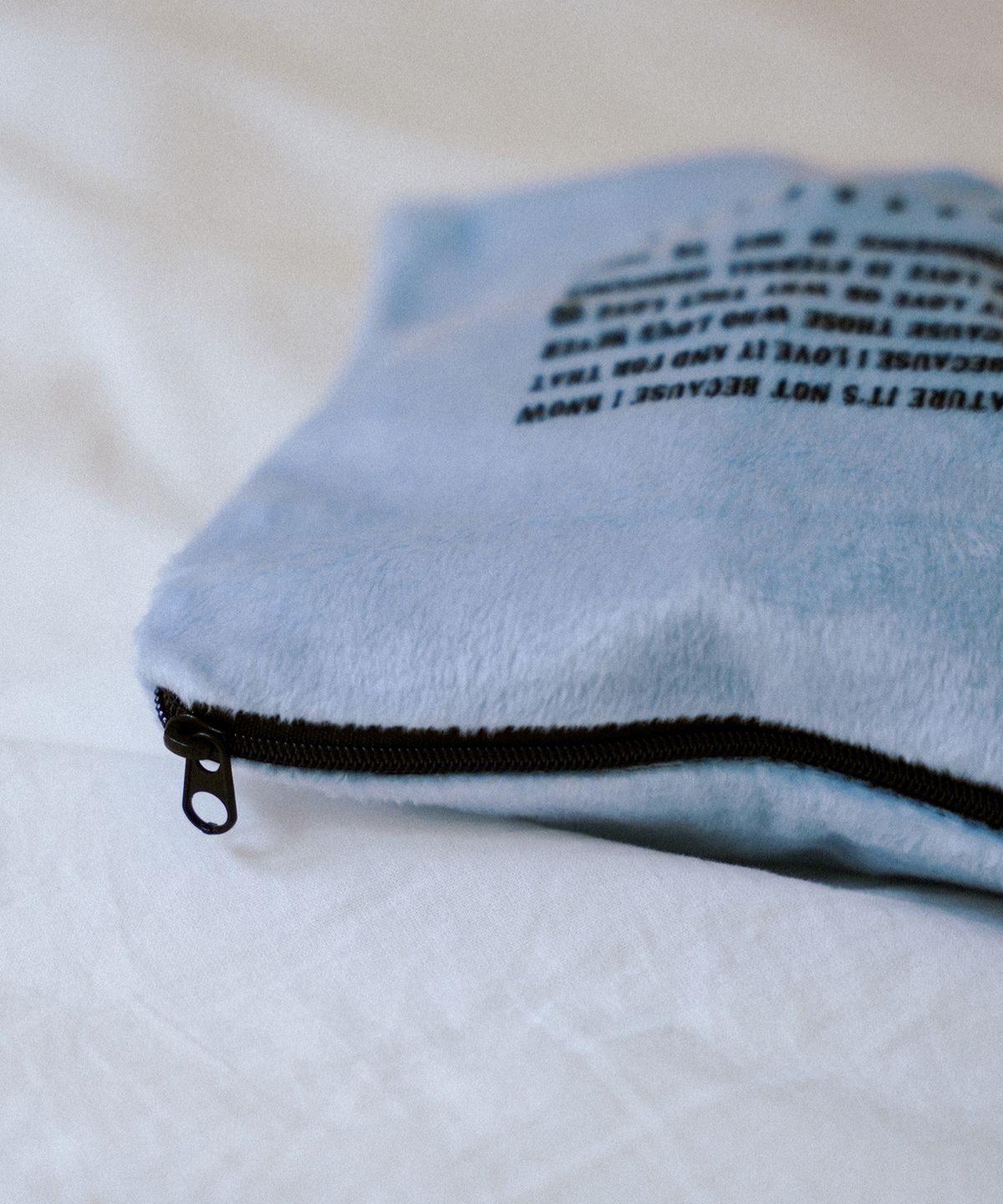 슬립타이트 오브젝트(SLEEPTIGHT OBJECT) LNL pessoa pouch (4 color)