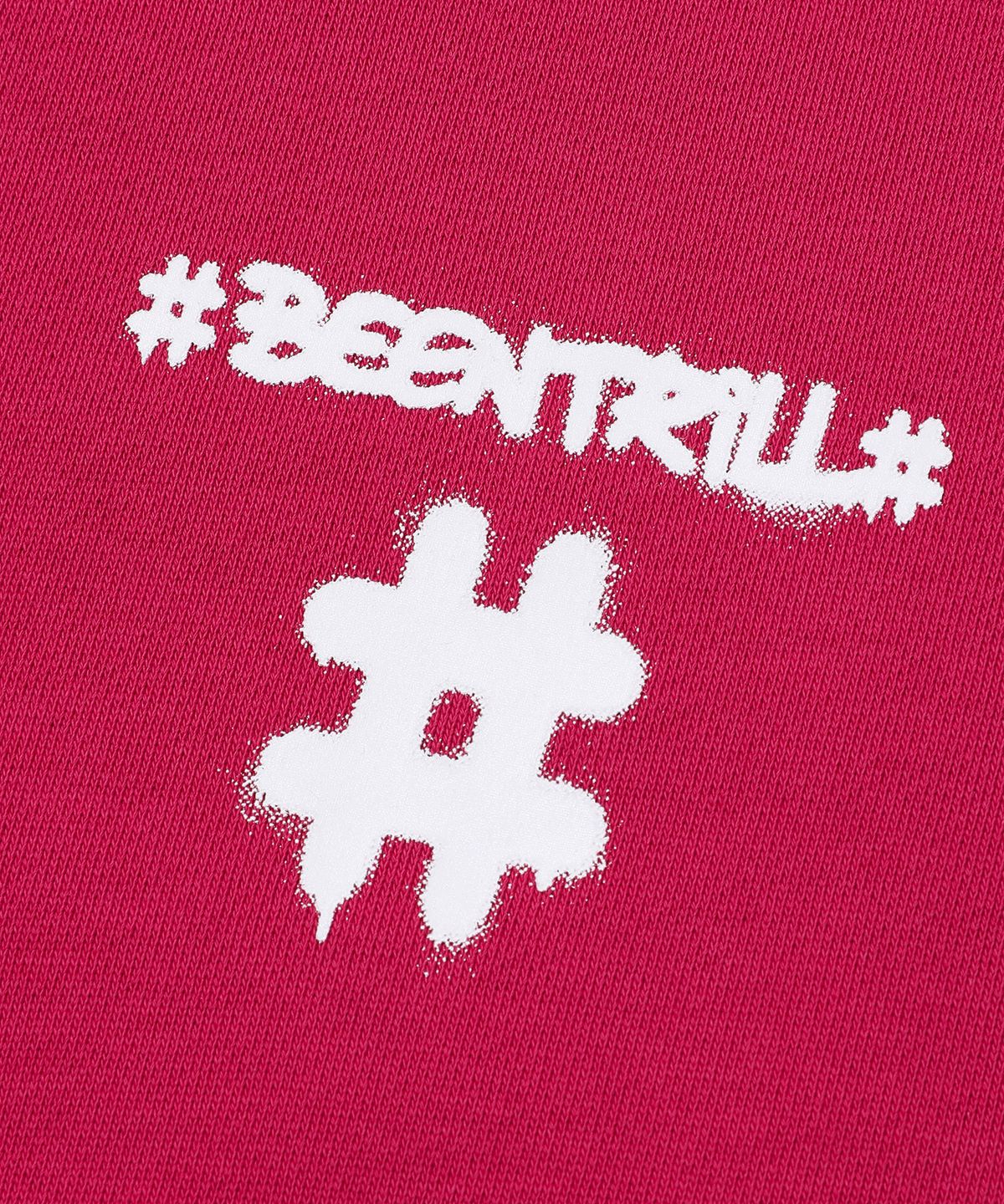 빈트릴(BEENTRILL) 스프레이 해시태그 맨투맨(핑크)