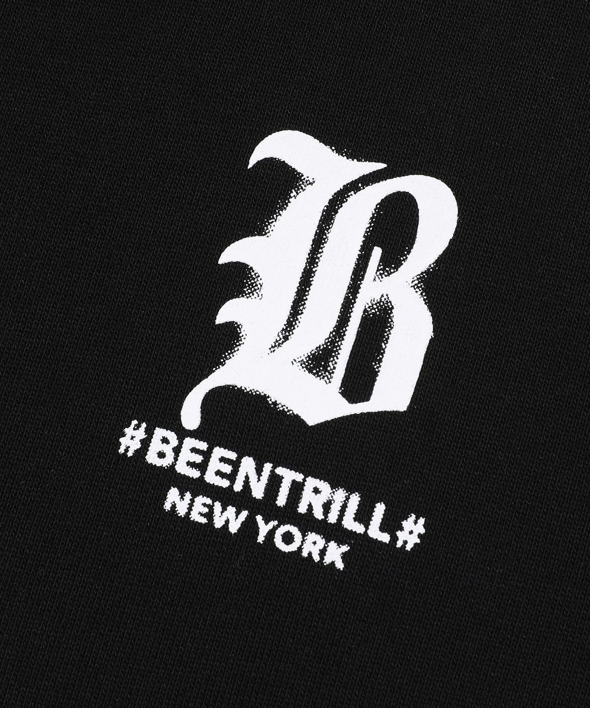 빈트릴(BEENTRILL) B고딕 로고 후드(블랙)