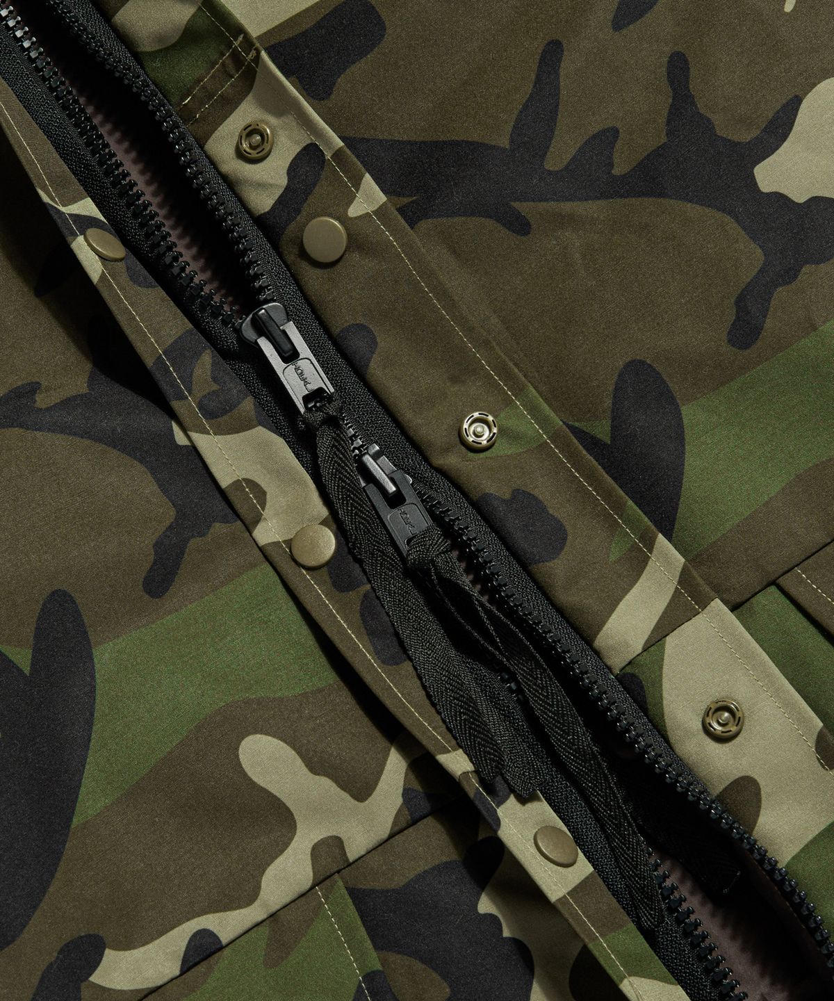 브론슨(BRONSON) ECWCS Woodland Camo Parka