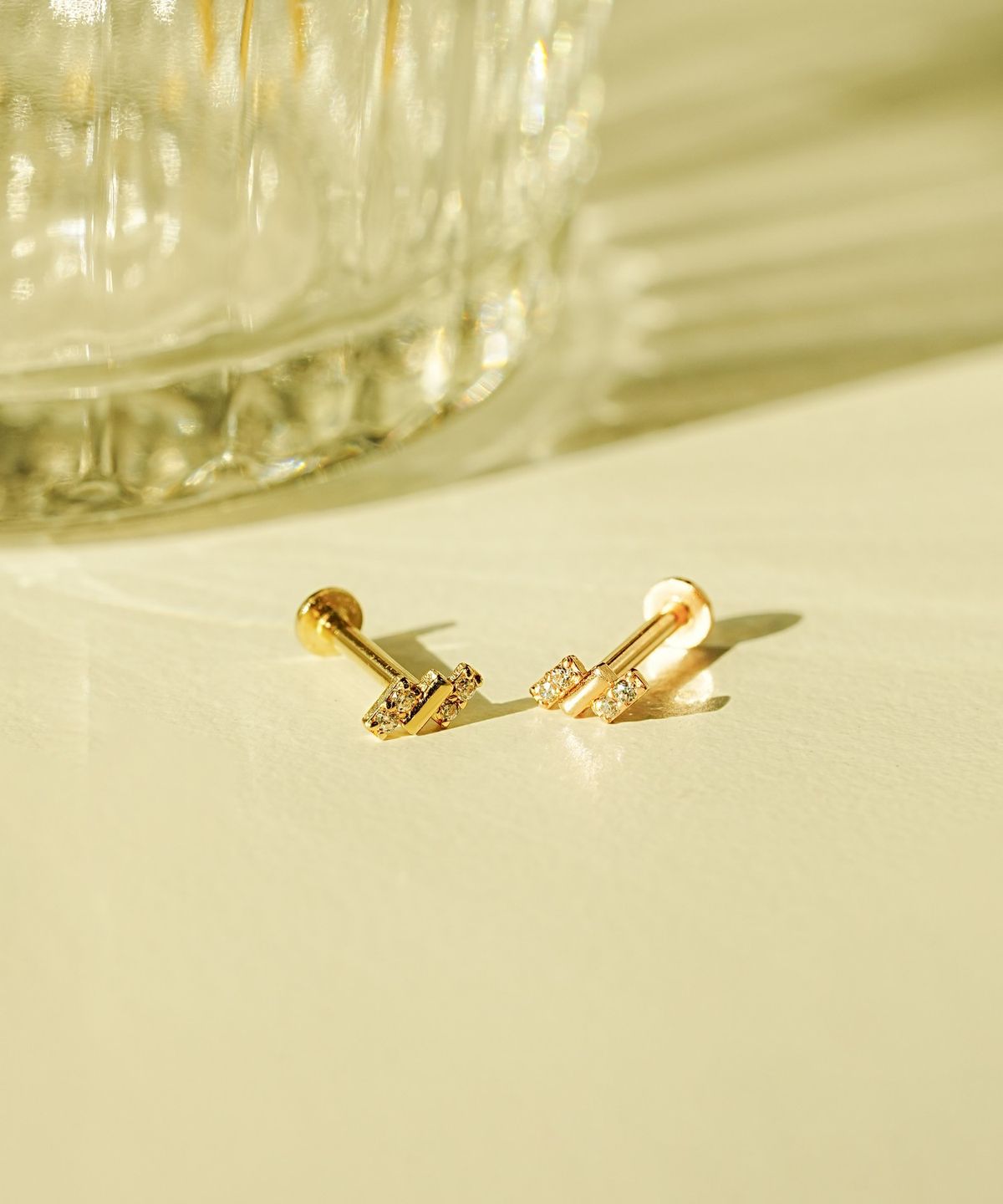 미니멀피어싱(MINIMALPIERCING) 14K 인터널 미니 바게트 큐빅 라블렛 피어싱