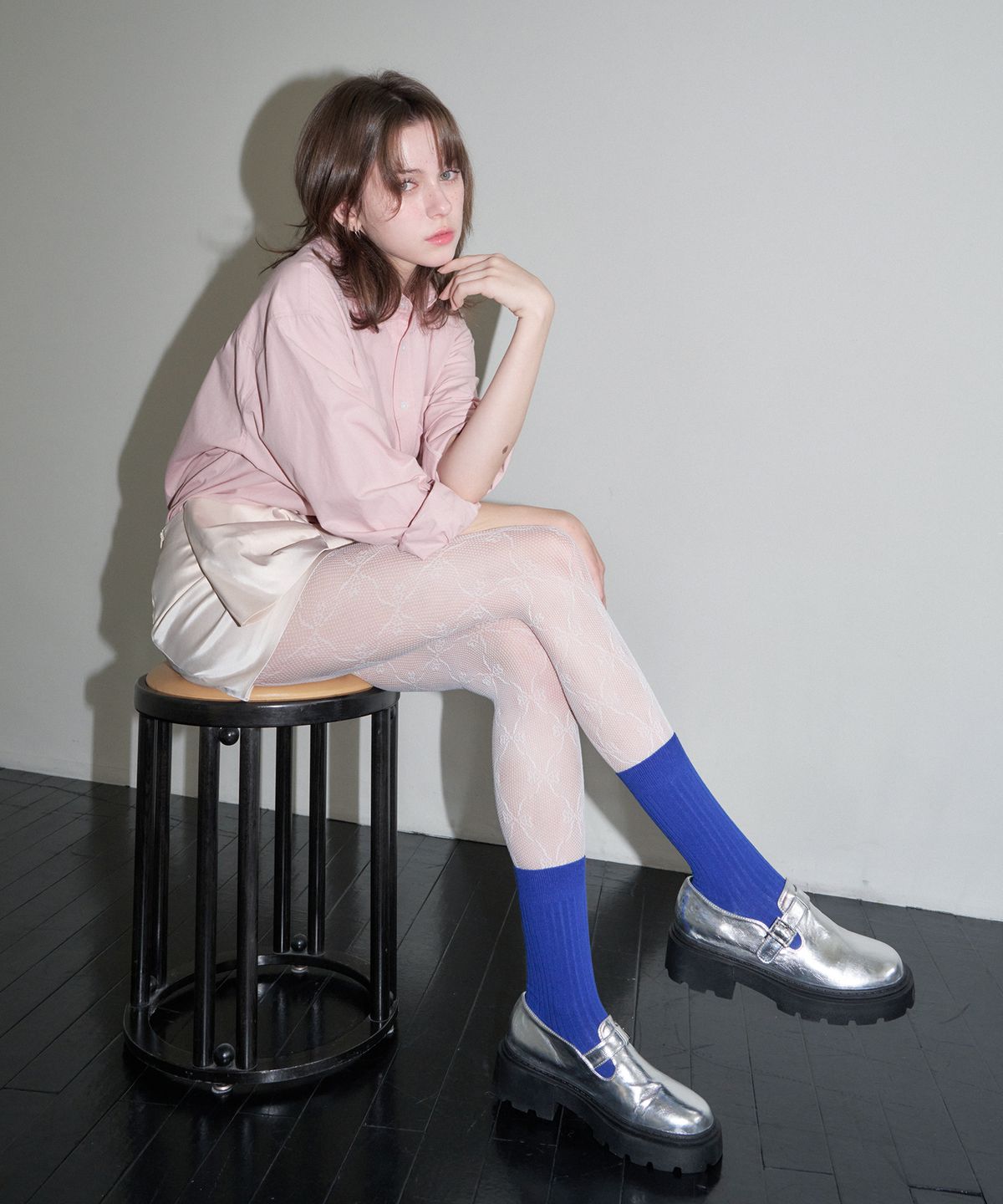 먼스인먼스아웃(MONTH IN MONTH OUT) 에센셜 골지 장목양말 블루