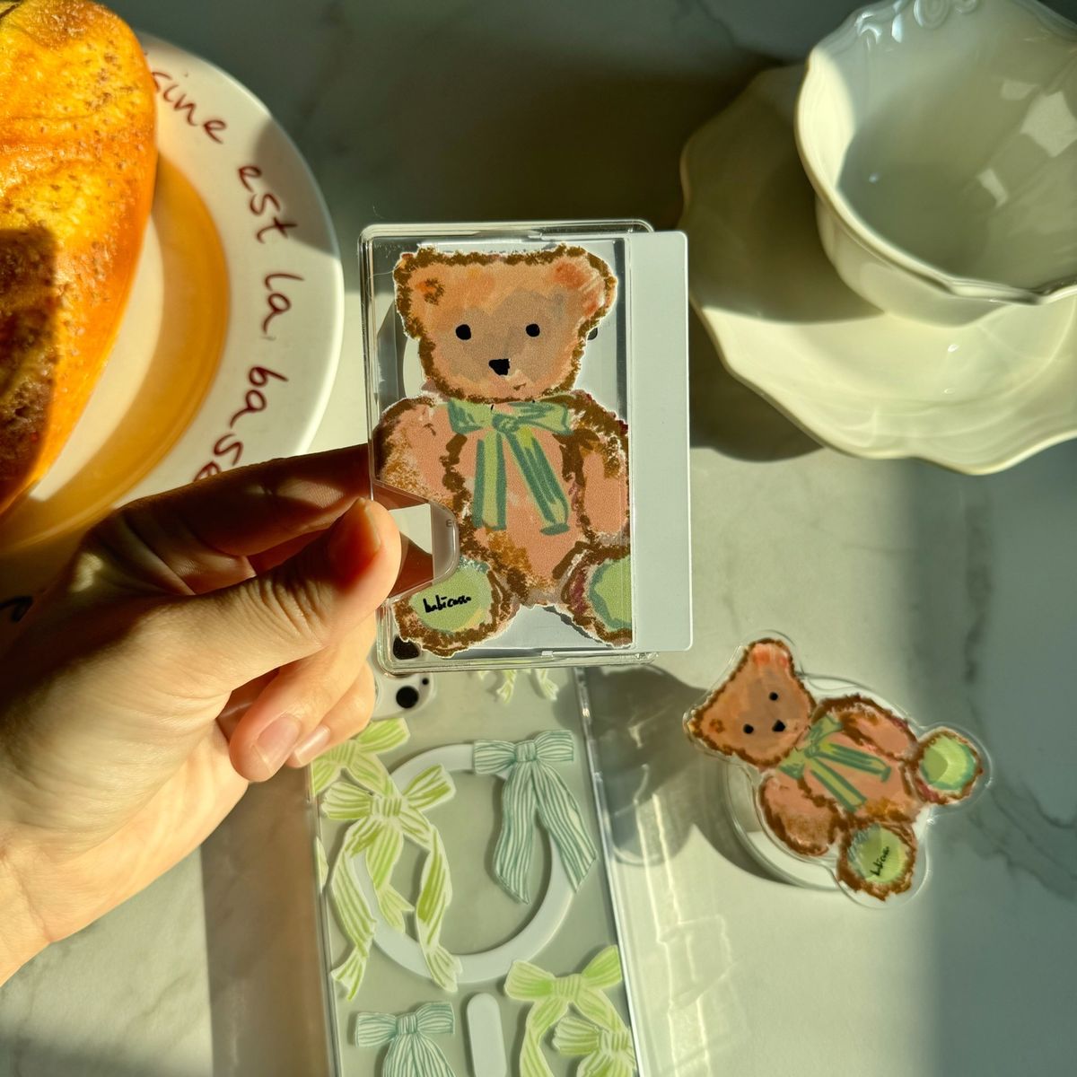 베비카소(BABICASSO) [Slim Magsafe]Ribbon Bear  Case & Clear CardPocket Set