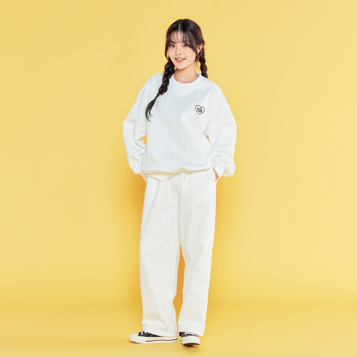 브런치브라더(BRUNCH BROTHER) 맨투맨 셋업 모그리 하트