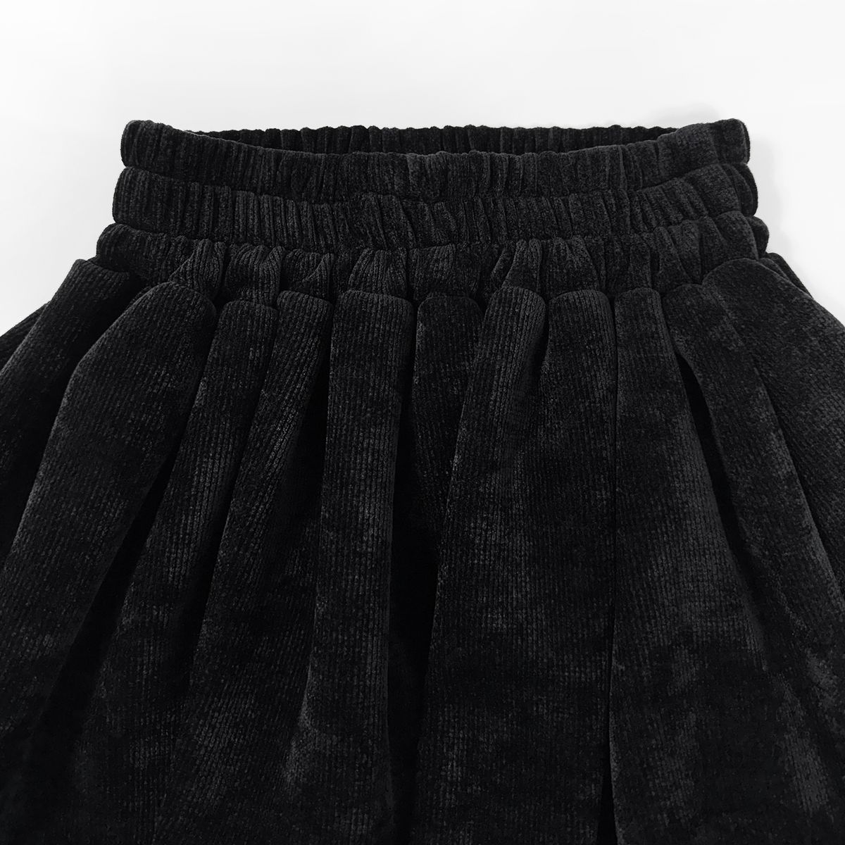 블랙크러쉬(BLACRUSH) Lace Velour Flared Mimi Skirt