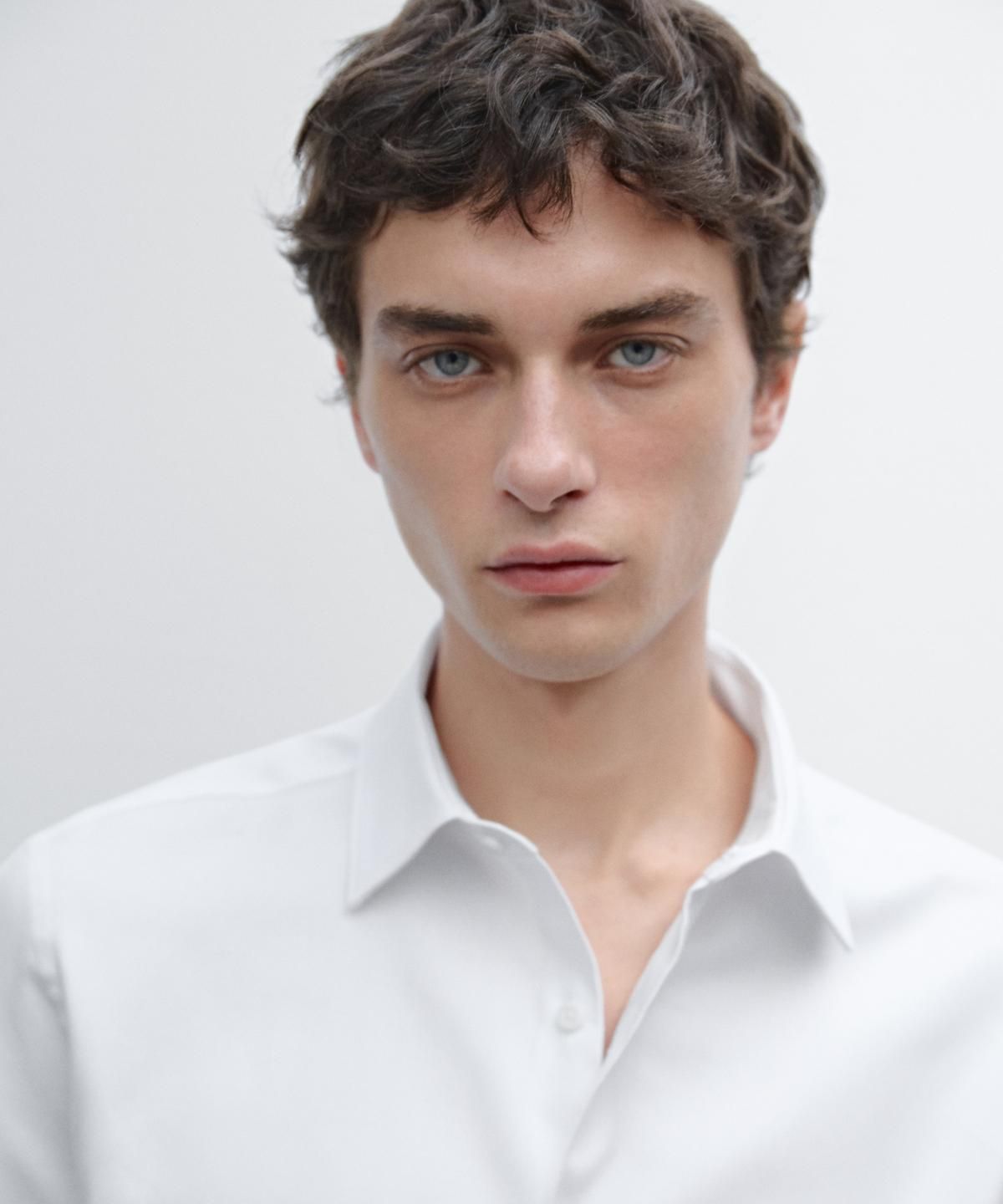 마시모두띠(MASSIMO DUTTI) 100% 코튼 슬림 핏 옥스퍼드 셔츠