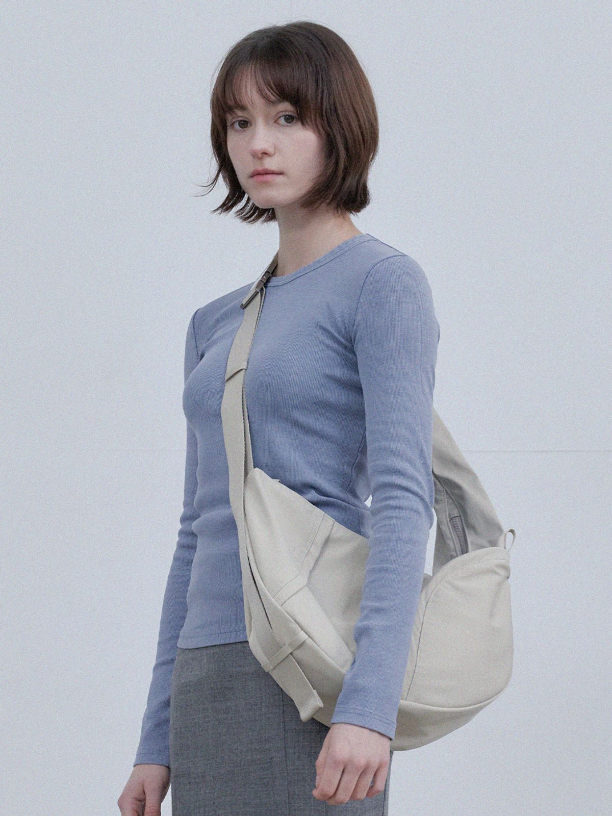 아코크(ACOC) Insight Cross Bag_Butter Beige