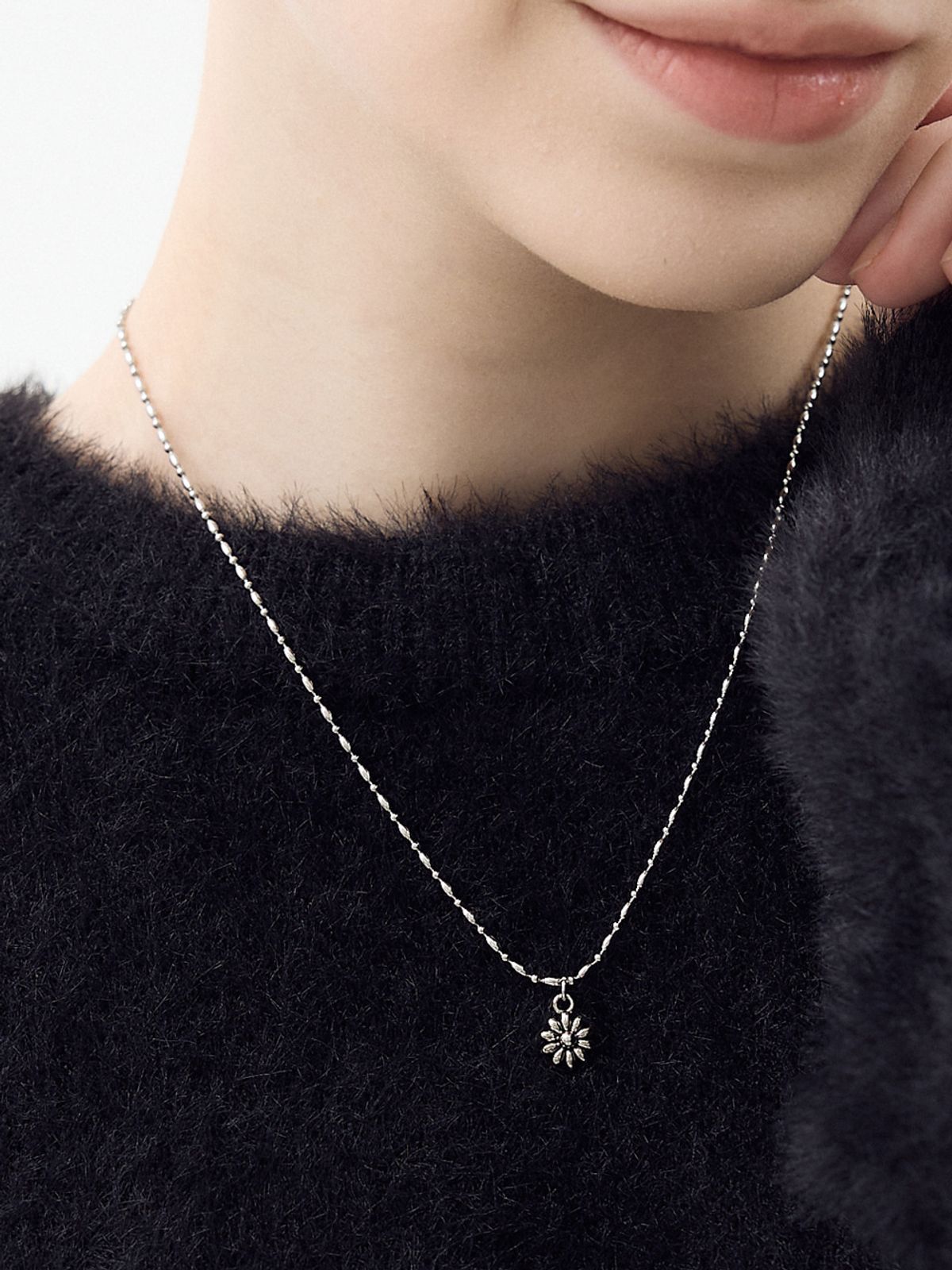 롬브리앙(L'OMBRILLANT) 플뢰르 빈티지 롱 네크리스