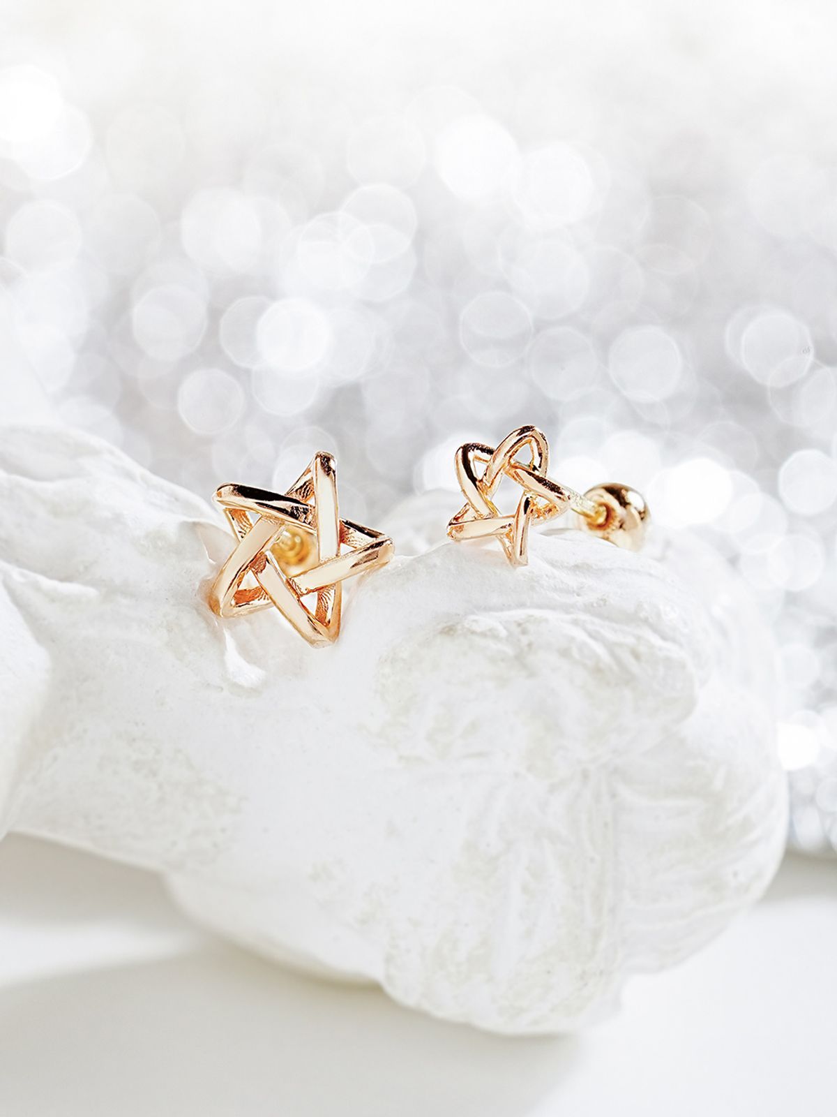 미니멀피어싱(MINIMALPIERCING) 14K 별 포인트 피어싱 귀걸이