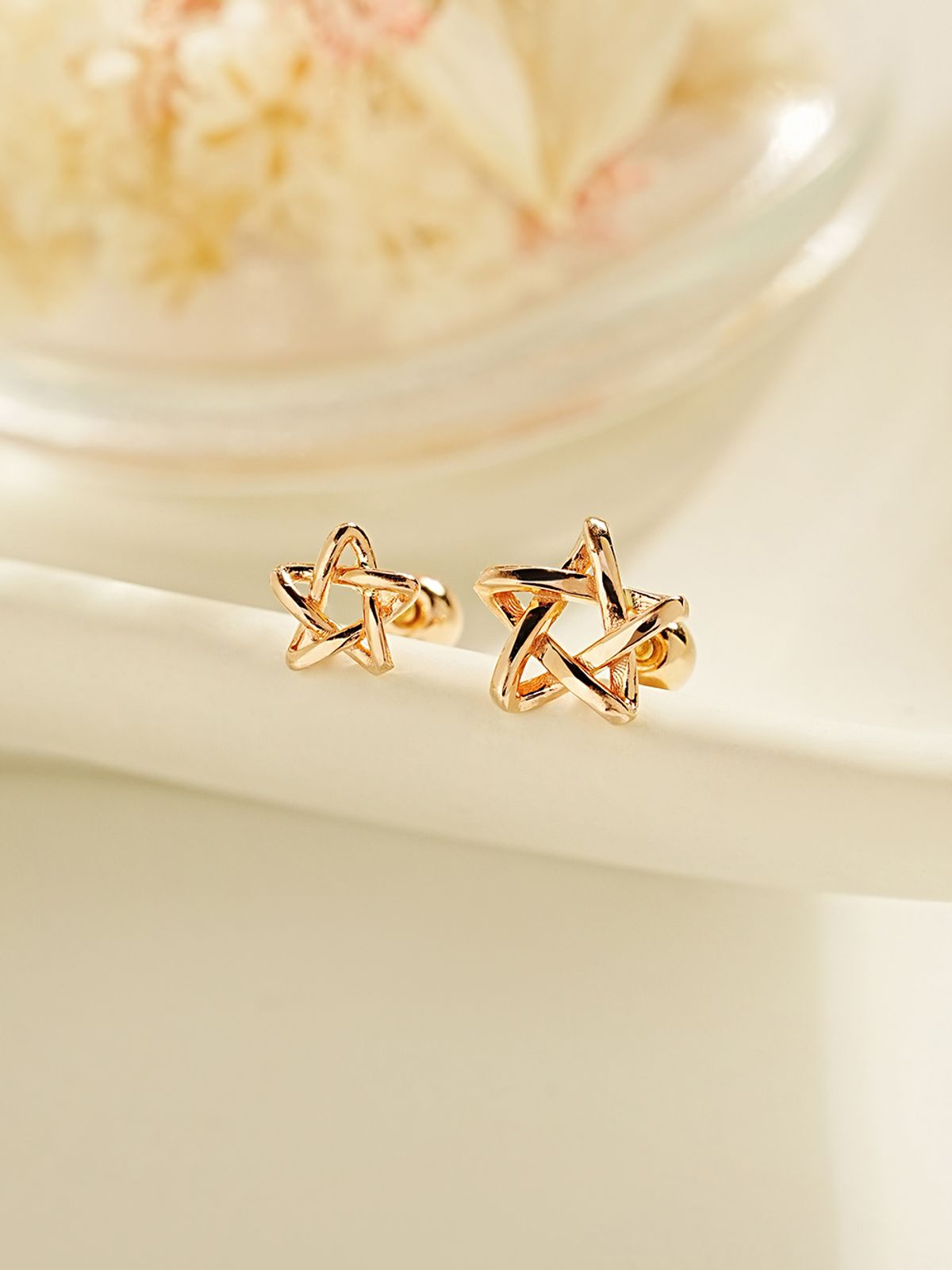 미니멀피어싱(MINIMALPIERCING) 14K 별 포인트 피어싱 귀걸이