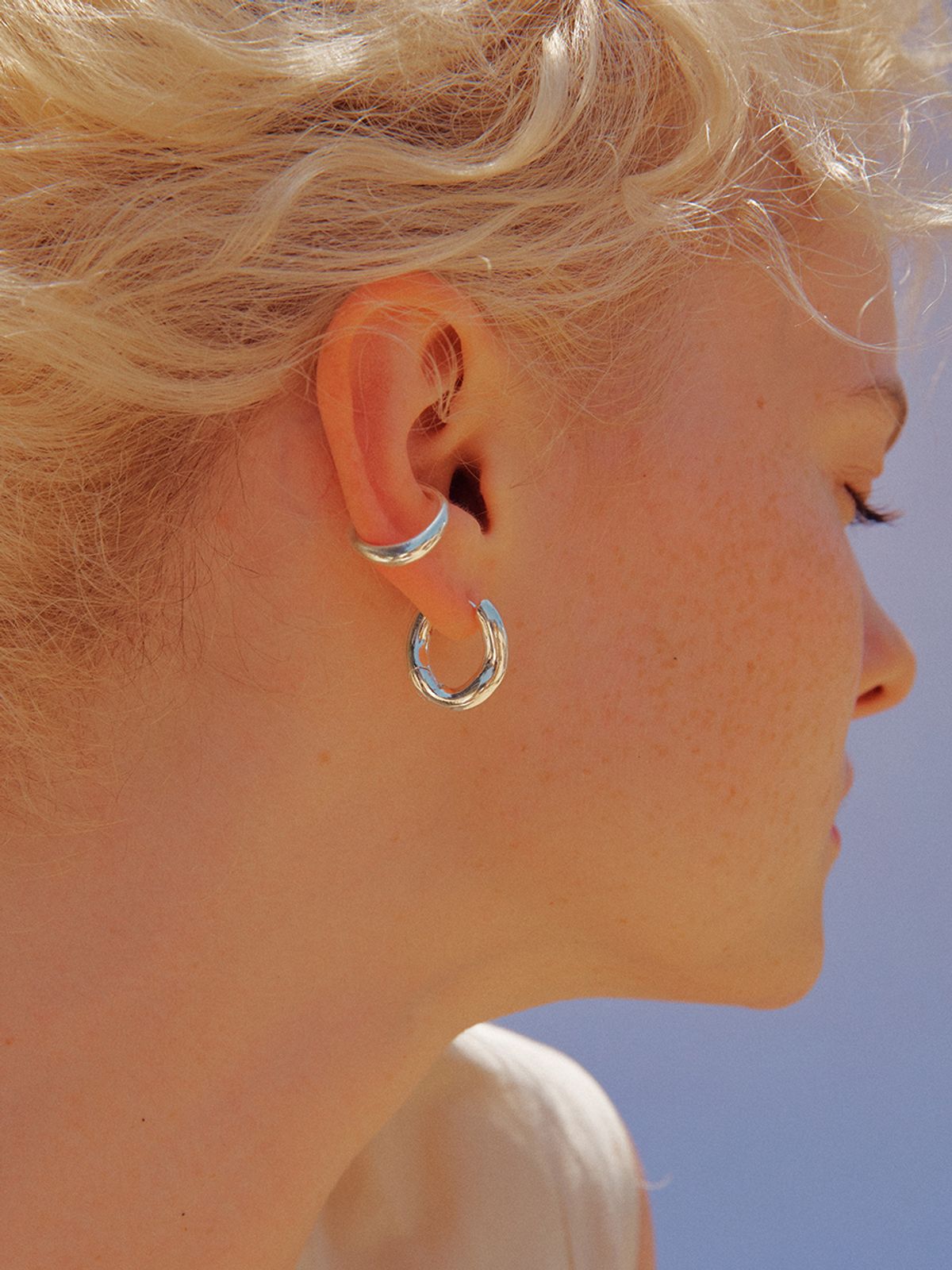아쿠푸(ACOOPU) [925 silver] makana simple wave ring earrings