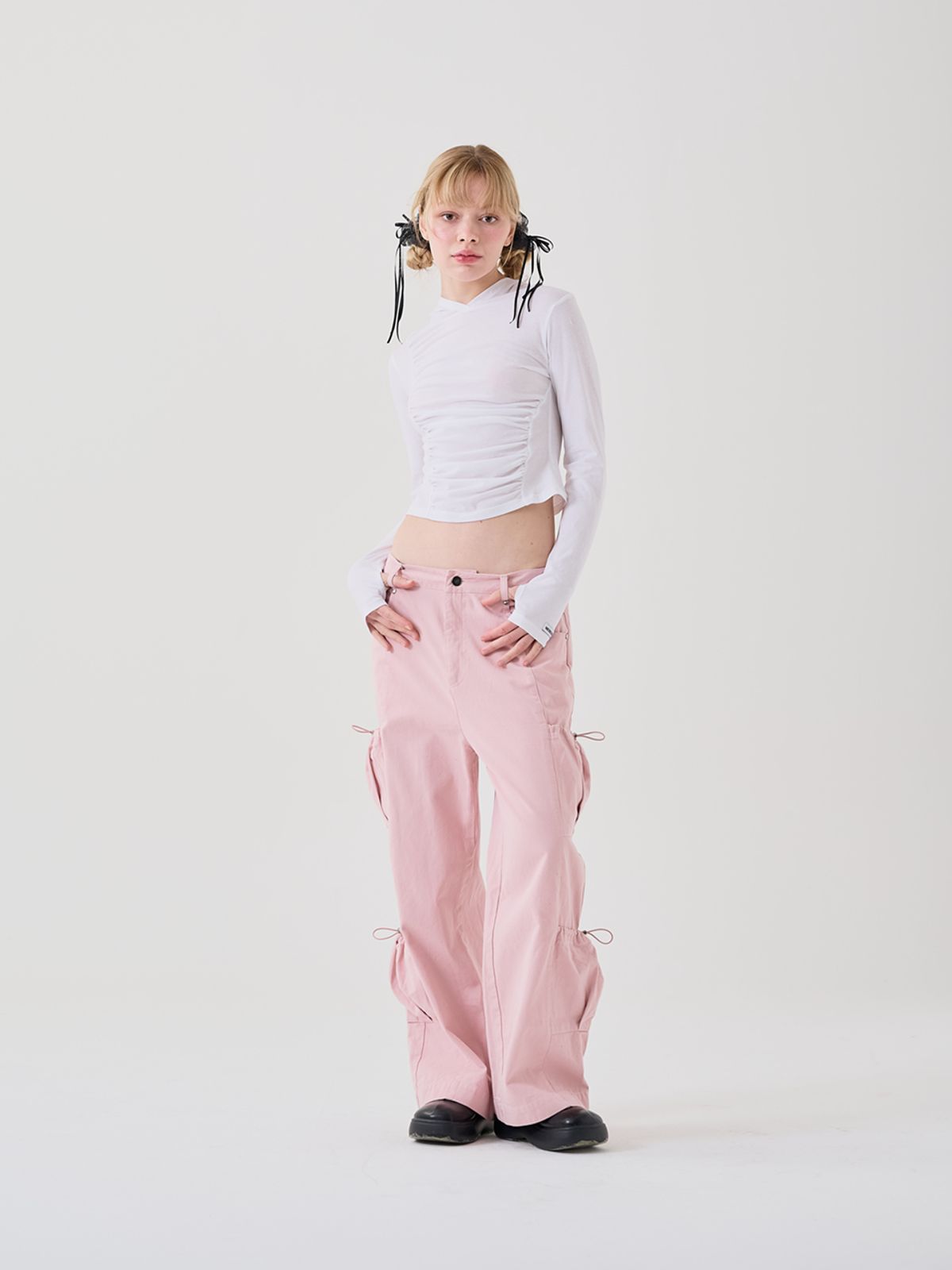 미에르꼴레스(MIERCOLES) BACK POINT SHIRRING HOODIE [white]